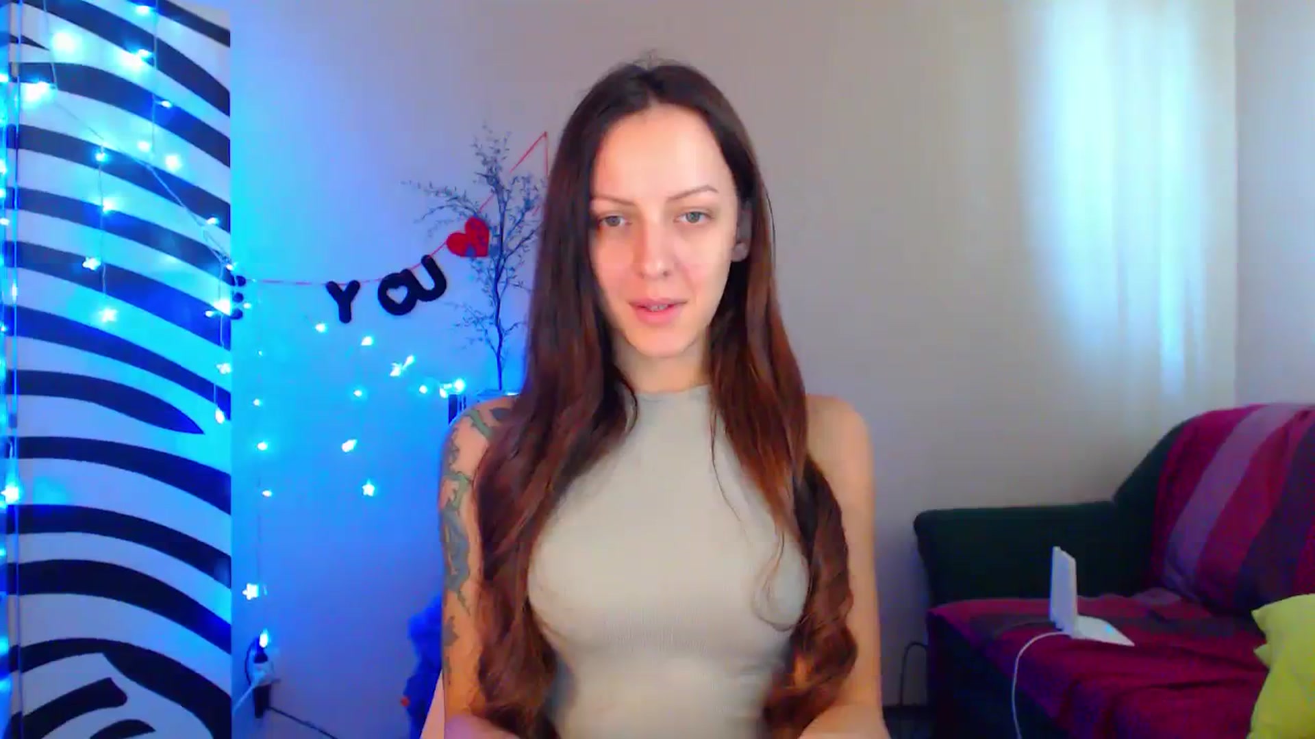 Gallery image thumbnail from Cos_Sexy's myfreecams stream on, 10/12/2023, 10:23 image 5 of 20