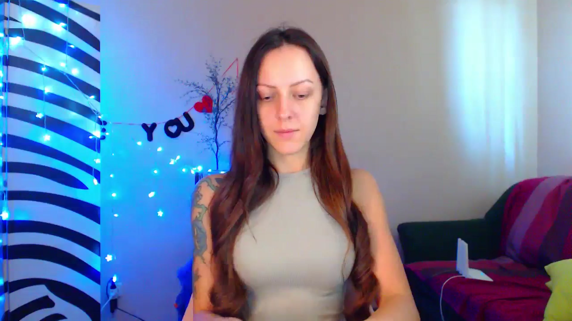 Gallery image thumbnail from Cos_Sexy's myfreecams stream on, 10/12/2023, 10:23 image 13 of 20