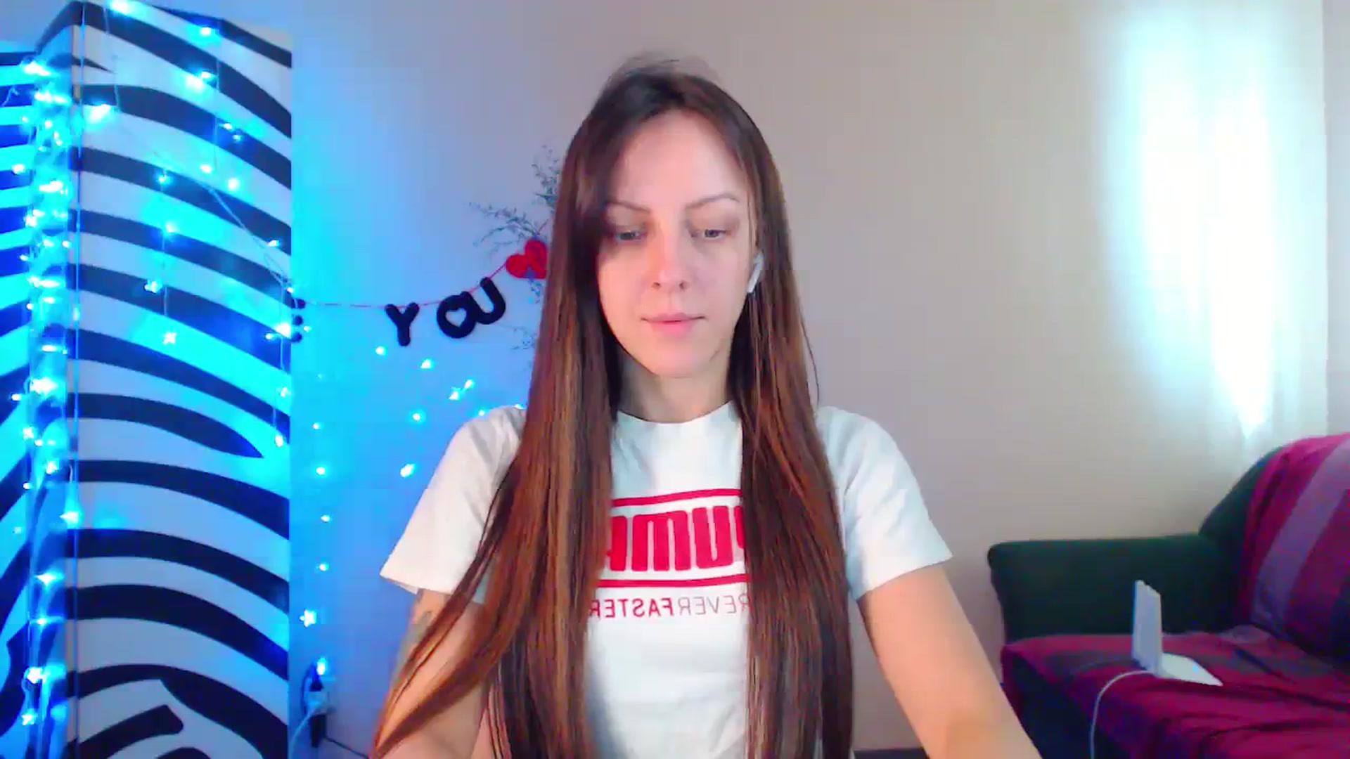Gallery image thumbnail from Cos_Sexy's myfreecams stream on, 10/17/2023, 12:43 image 18 of 20