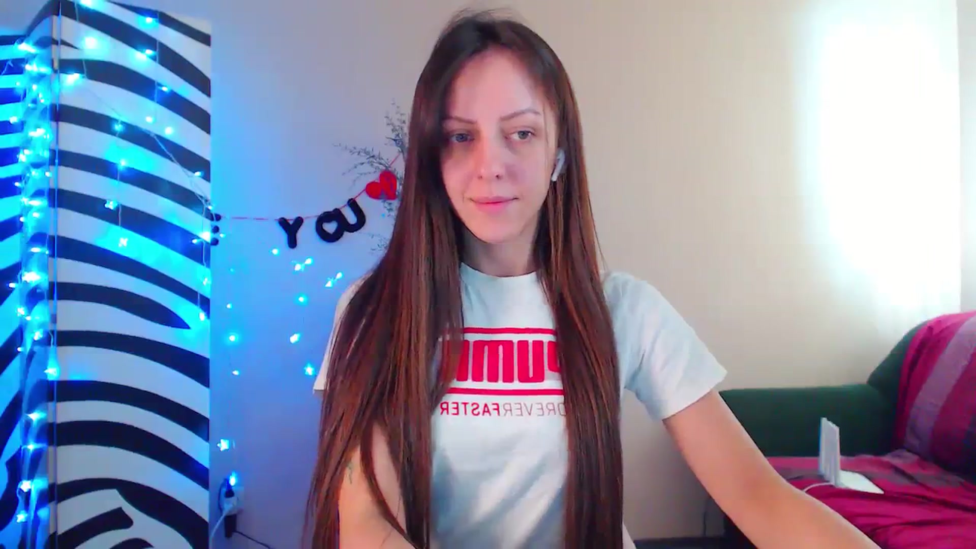 Gallery image thumbnail from Cos_Sexy's myfreecams stream on, 10/17/2023, 12:43 image 19 of 20