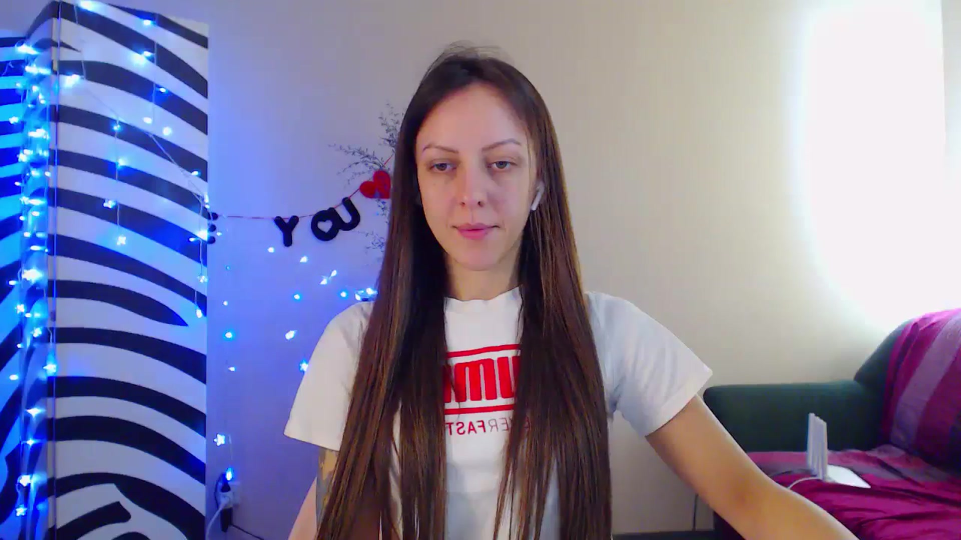 Gallery image thumbnail from Cos_Sexy's myfreecams stream on, 10/17/2023, 12:43 image 10 of 20