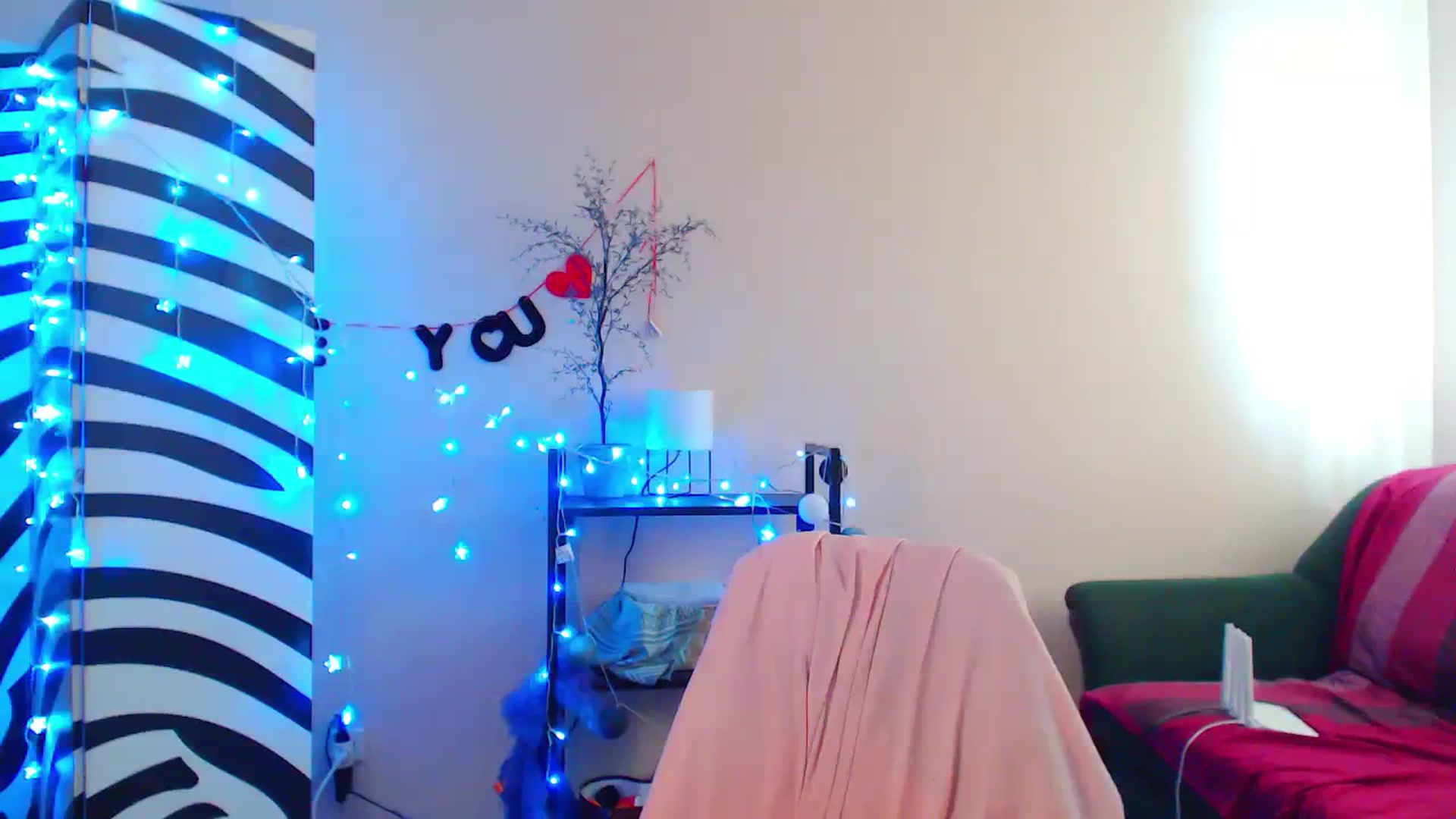 Gallery image thumbnail from Cos_Sexy's myfreecams stream on, 10/17/2023, 12:43 image 20 of 20
