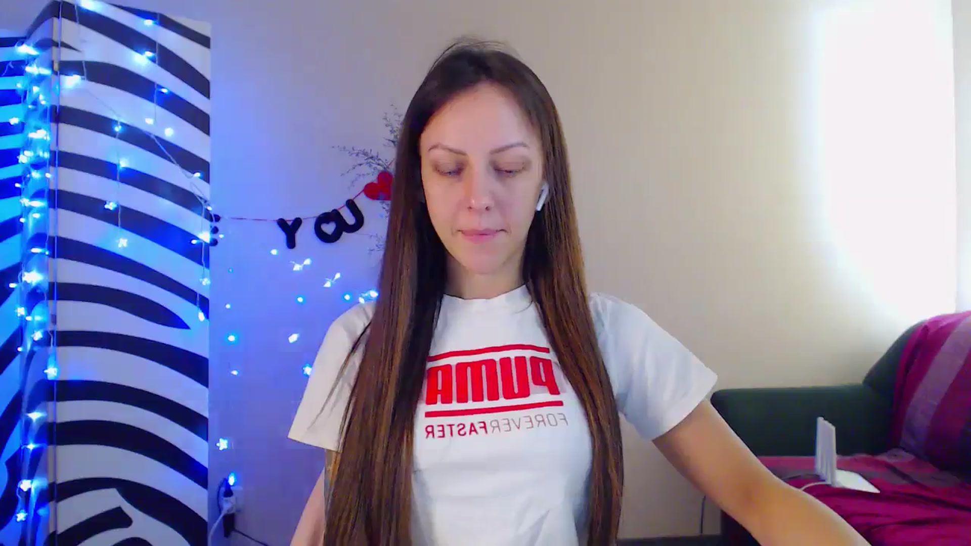 Gallery image thumbnail from Cos_Sexy's myfreecams stream on, 10/17/2023, 12:43 image 3 of 20