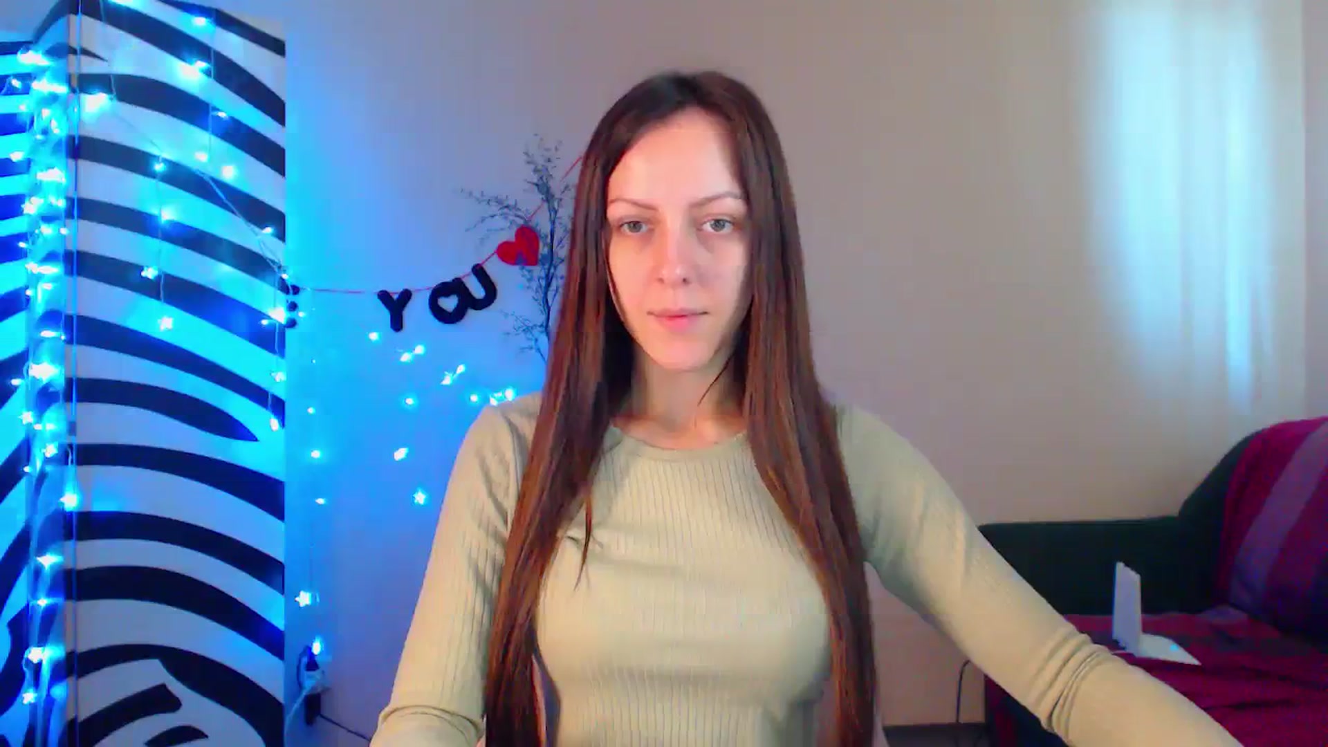 Gallery image thumbnail from Cos_Sexy's myfreecams stream on, 10/18/2023, 10:57 image 2 of 20