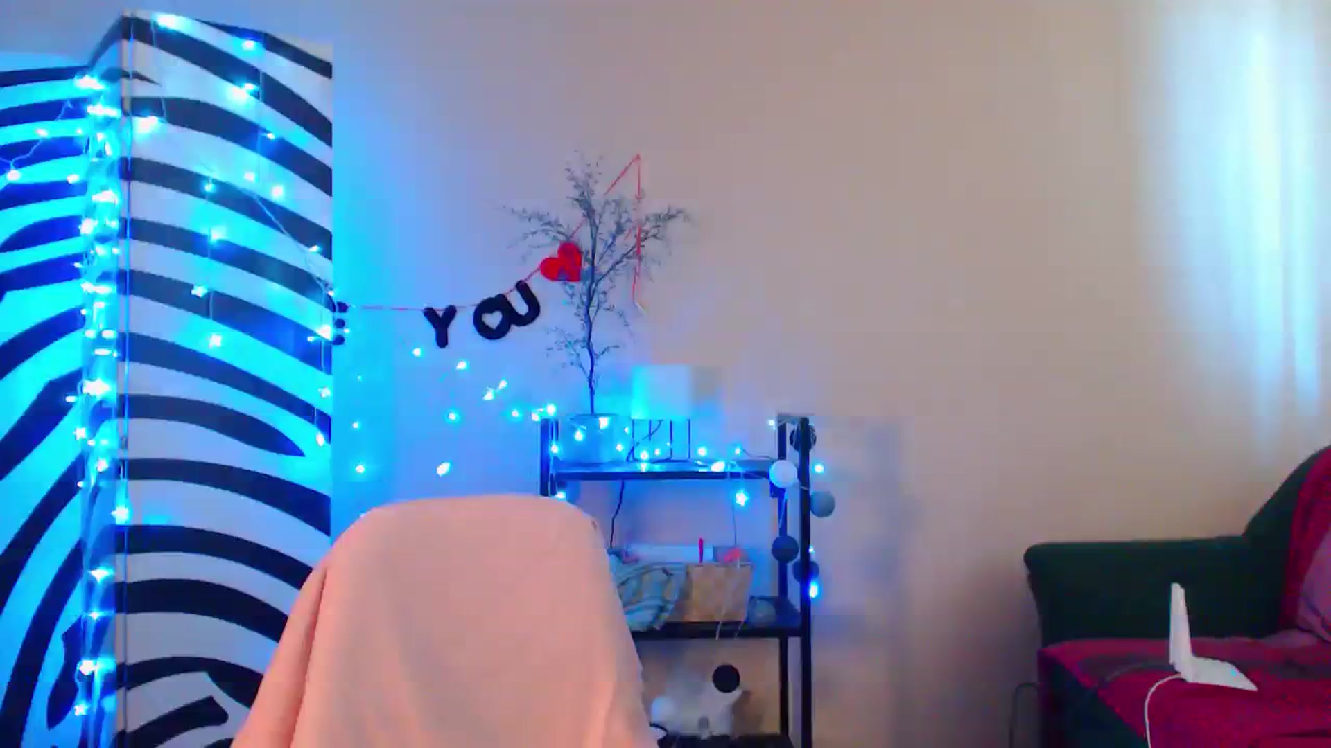 Gallery image thumbnail from Cos_Sexy's myfreecams stream on, 10/28/2023, 10:42 image 2 of 20