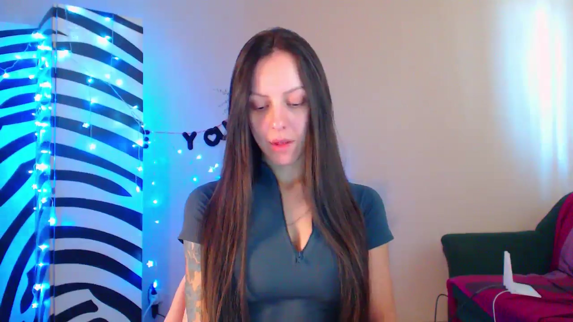 Gallery image thumbnail from Cos_Sexy's myfreecams stream on, 10/28/2023, 10:42 image 3 of 20