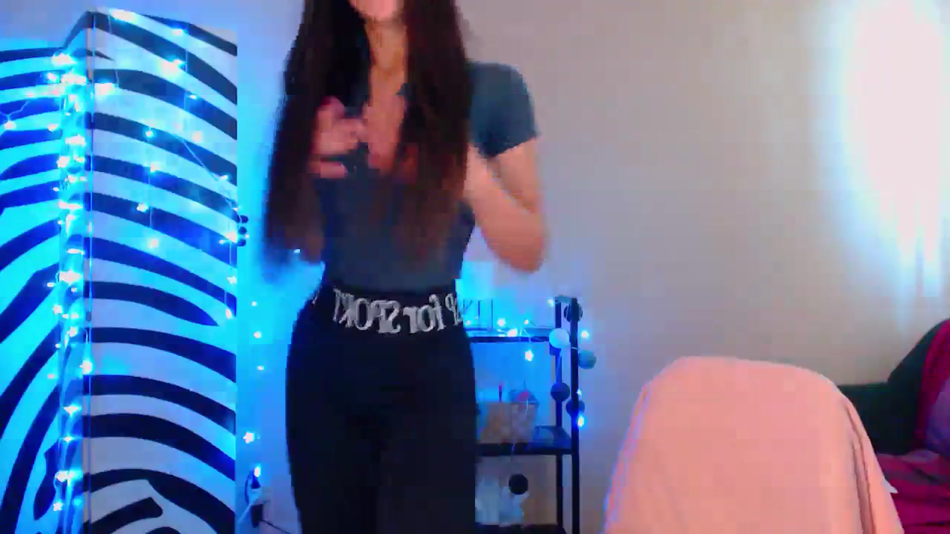 Gallery image thumbnail from Cos_Sexy's myfreecams stream on, 10/28/2023, 10:42 image 4 of 20