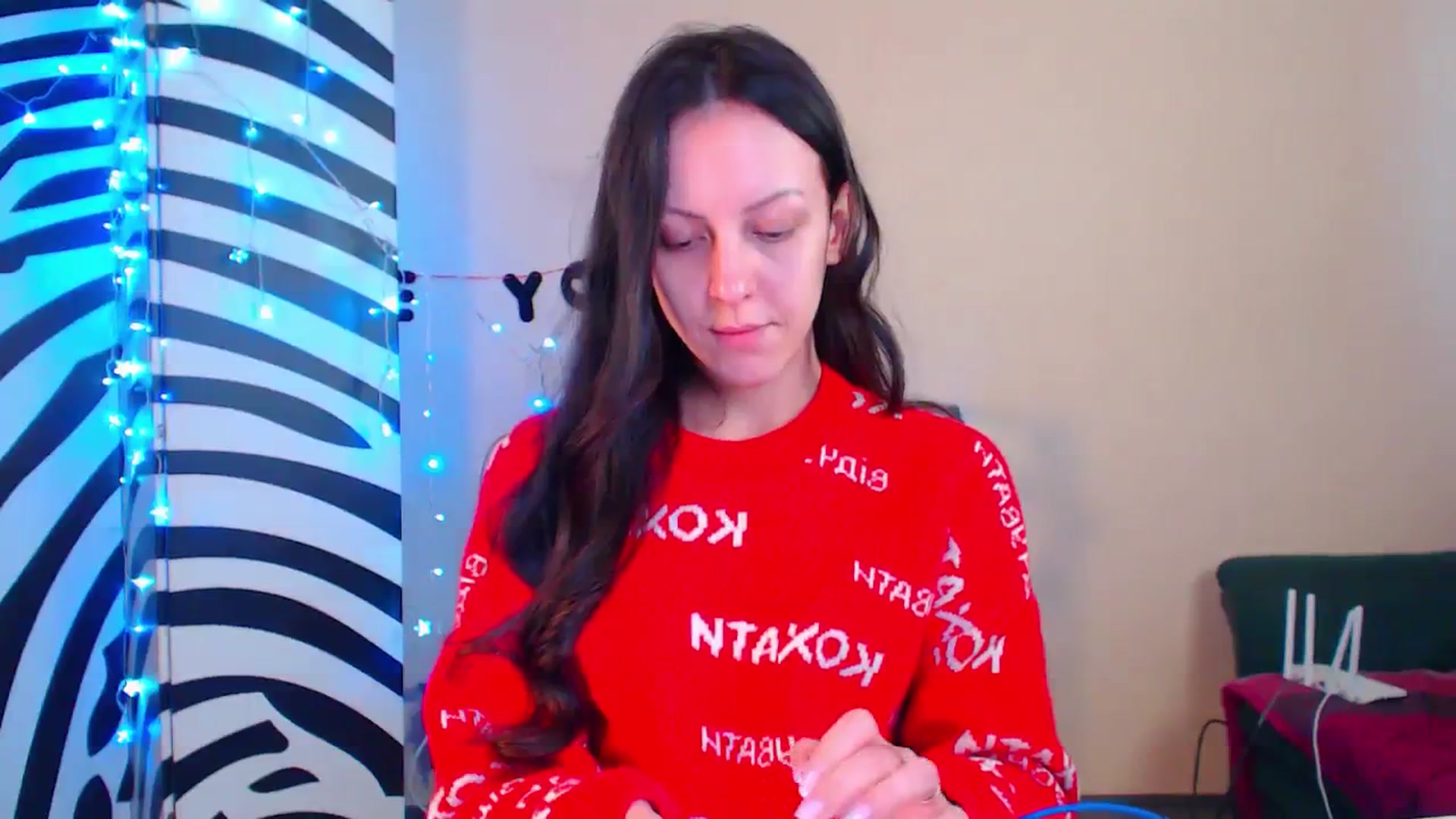Gallery image thumbnail from Cos_Sexy's myfreecams stream on, 11/30/2023, 13:34 image 12 of 20
