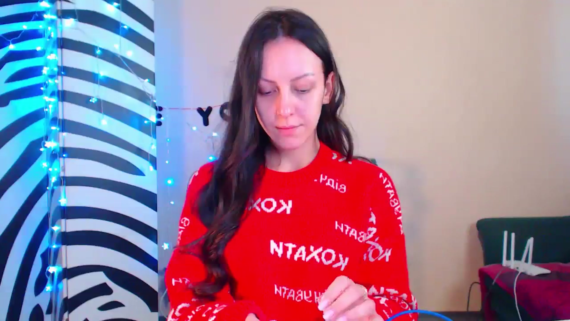 Gallery image thumbnail from Cos_Sexy's myfreecams stream on, 11/30/2023, 13:34 image 7 of 20