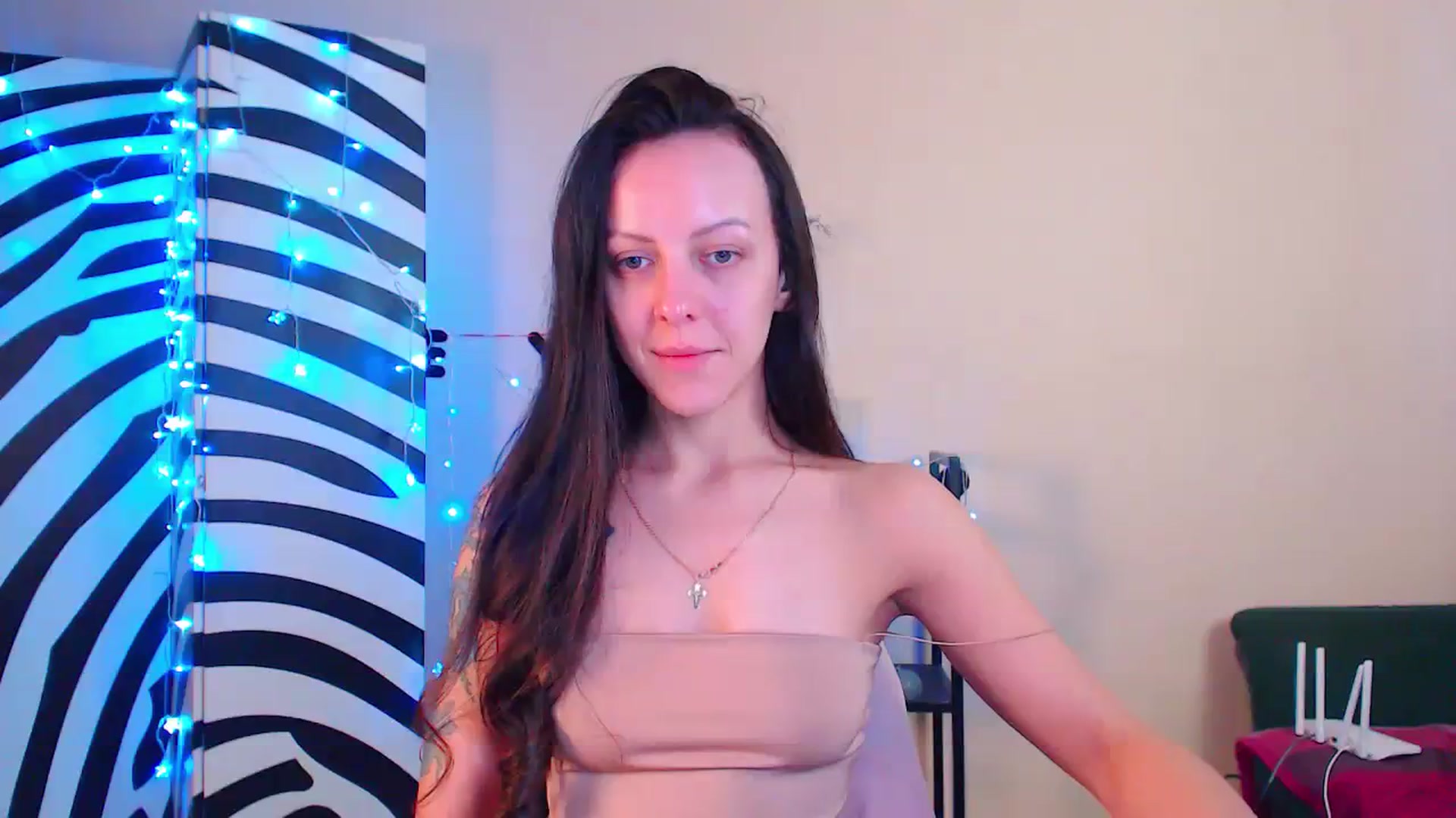 Gallery image thumbnail from Cos_Sexy's myfreecams stream on, 12/11/2023, 11:49 image 5 of 20