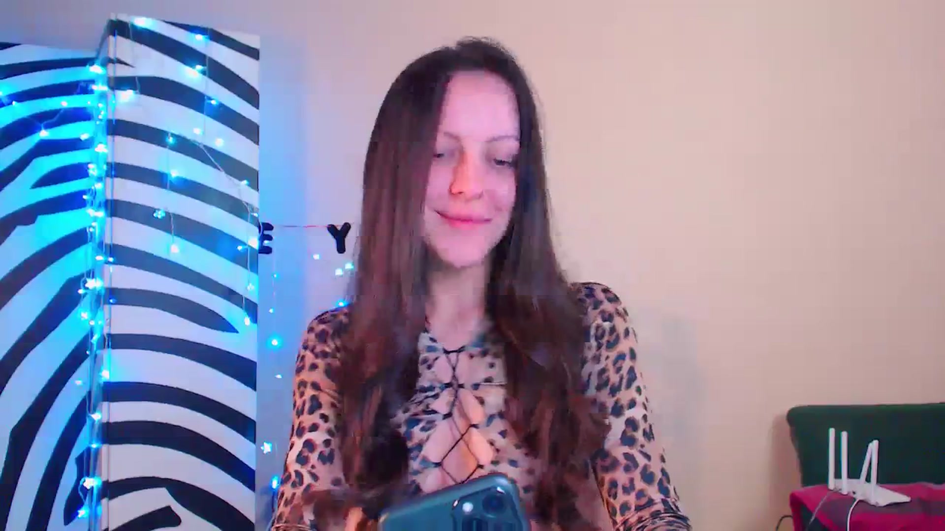 Gallery image thumbnail from Cos_Sexy's myfreecams stream on, 12/14/2023, 13:57 image 10 of 20