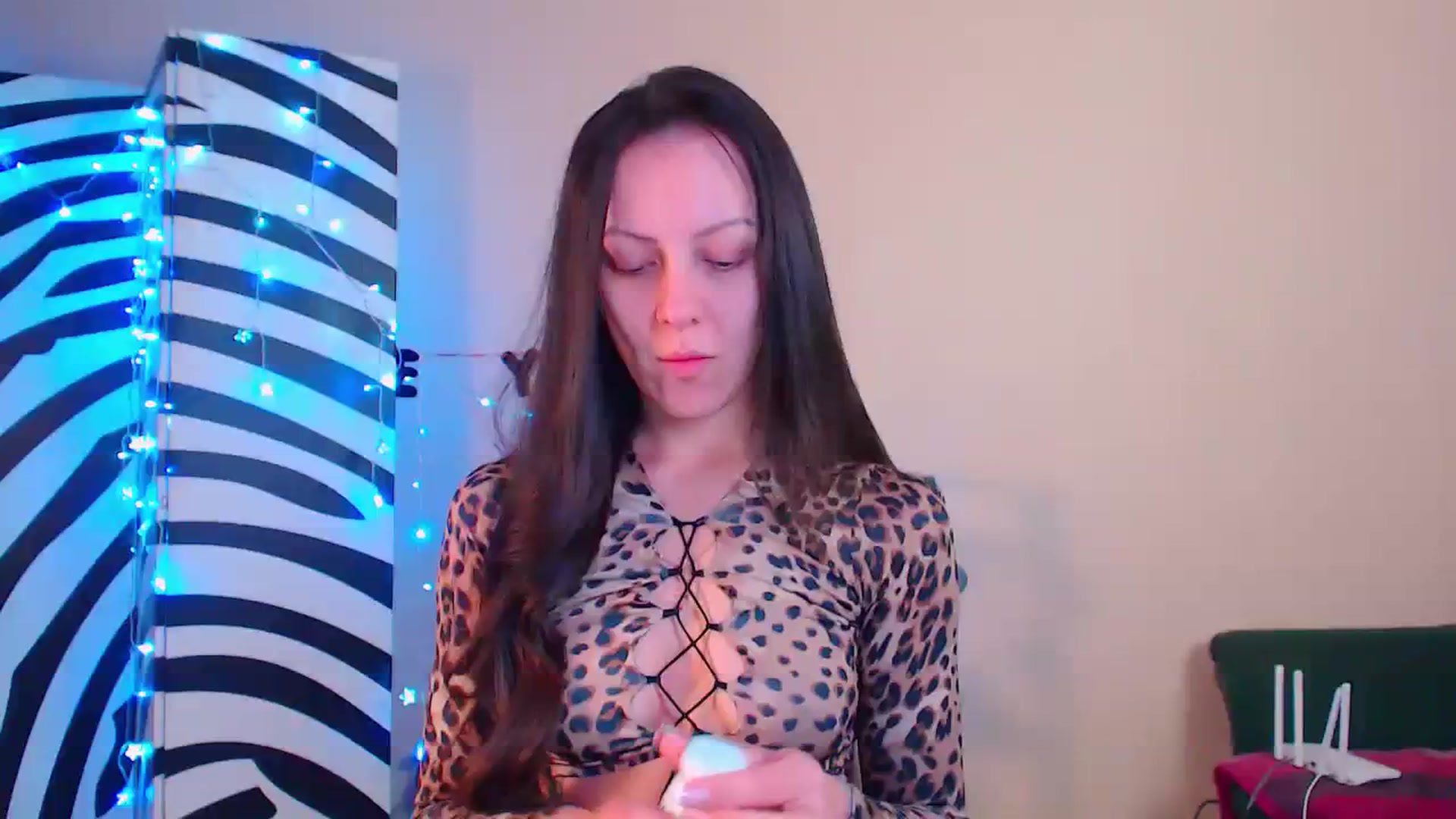 Gallery image thumbnail from Cos_Sexy's myfreecams stream on, 12/14/2023, 13:57 image 1 of 20