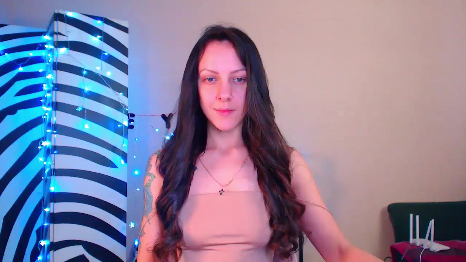 Gallery image thumbnail from Cos_Sexy's myfreecams stream on, 12/24/2023, 13:33 image 20 of 20