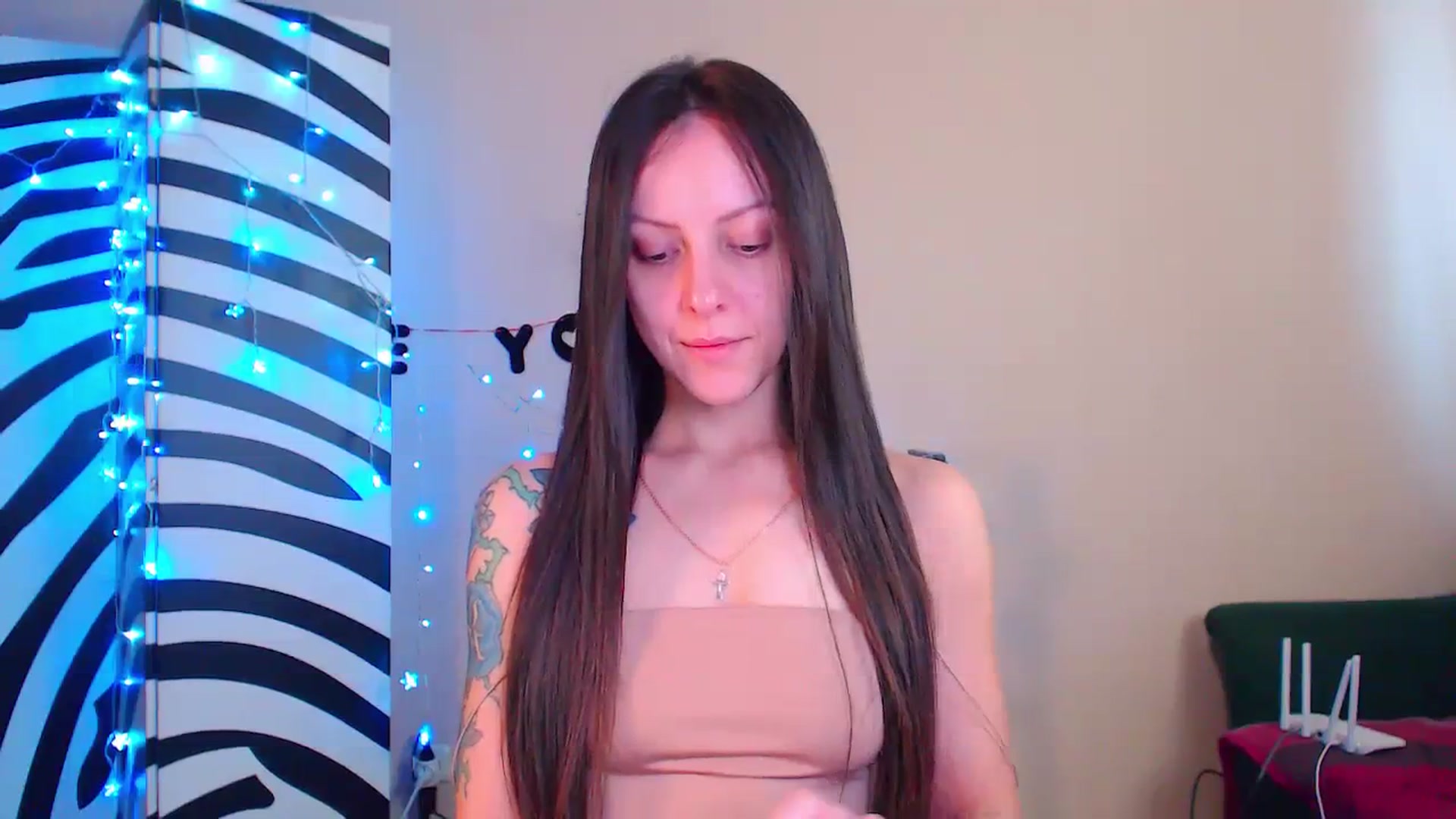Gallery image thumbnail from Cos_Sexy's myfreecams stream on, 12/26/2023, 11:41 image 20 of 20