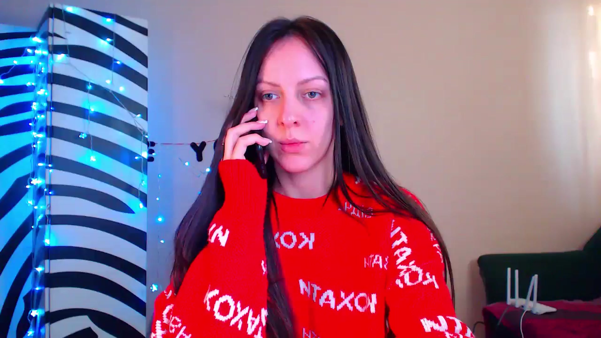 Gallery image thumbnail from Cos_Sexy's myfreecams stream on, 12/26/2023, 13:15 image 17 of 20