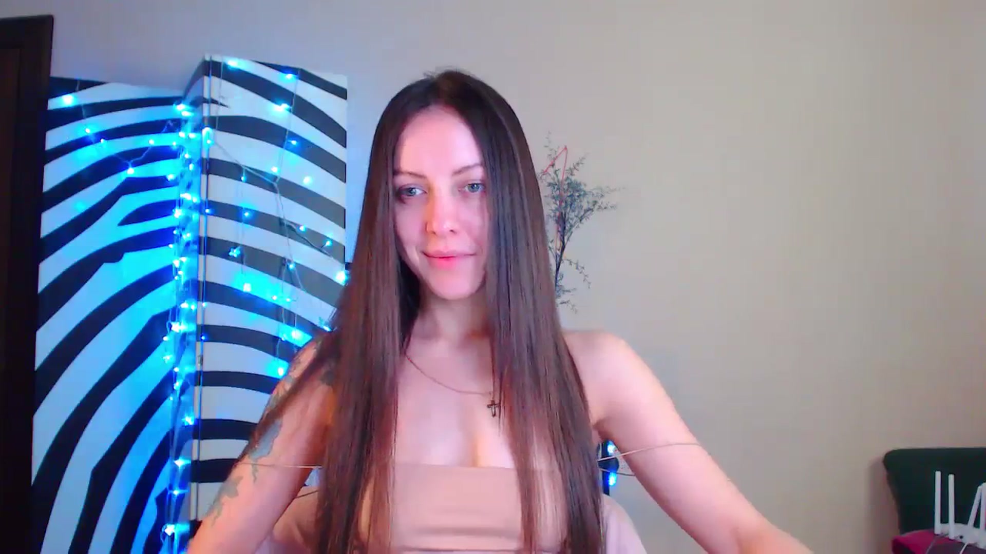 Gallery image thumbnail from Cos_Sexy's myfreecams stream on, 01/02/2024, 12:11 image 17 of 20