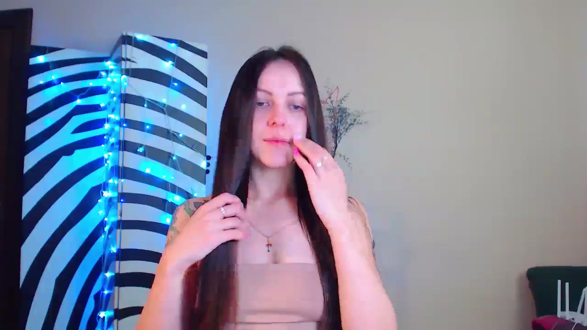 Gallery image thumbnail from Cos_Sexy's myfreecams stream on, 01/02/2024, 12:11 image 6 of 20