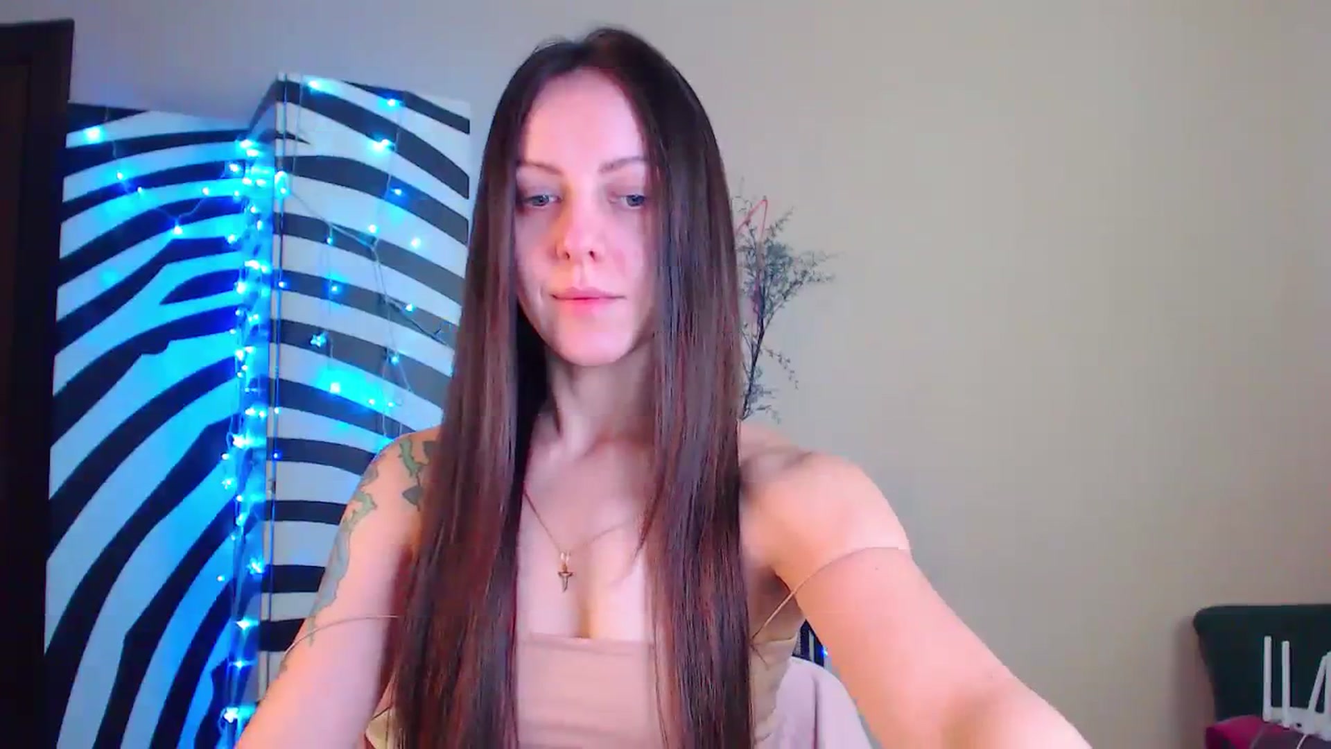 Gallery image thumbnail from Cos_Sexy's myfreecams stream on, 01/02/2024, 12:11 image 10 of 20