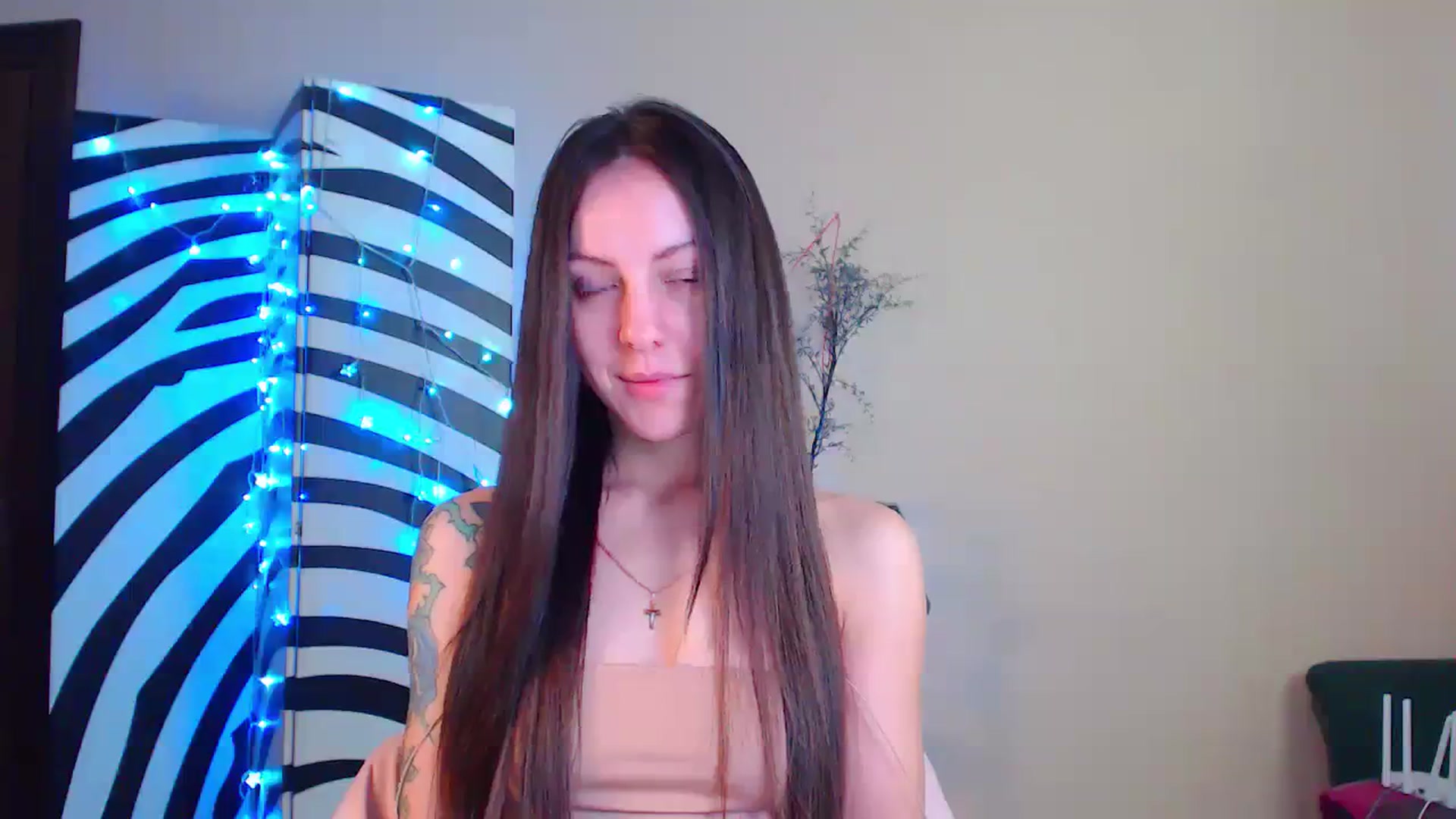 Gallery image thumbnail from Cos_Sexy's myfreecams stream on, 01/02/2024, 12:11 image 9 of 20