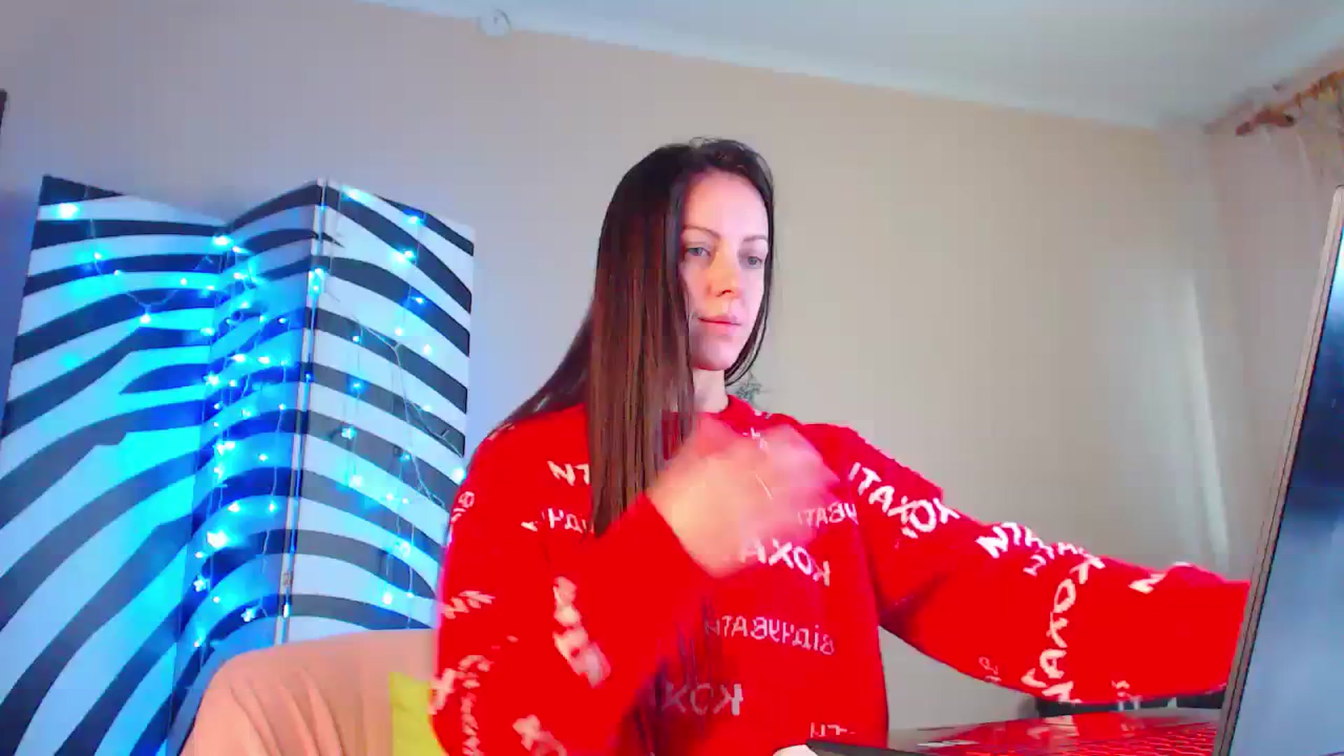 Gallery image thumbnail from Cos_Sexy's myfreecams stream on, 01/02/2024, 13:11 image 1 of 20