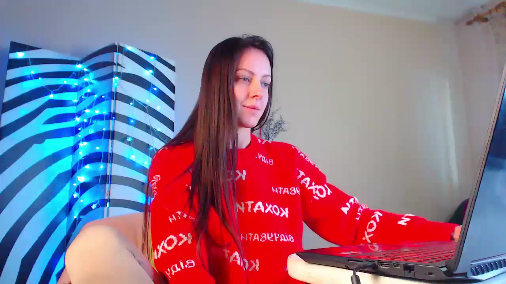 Gallery image thumbnail from Cos_Sexy's myfreecams stream on, 01/02/2024, 13:11 image 2 of 20