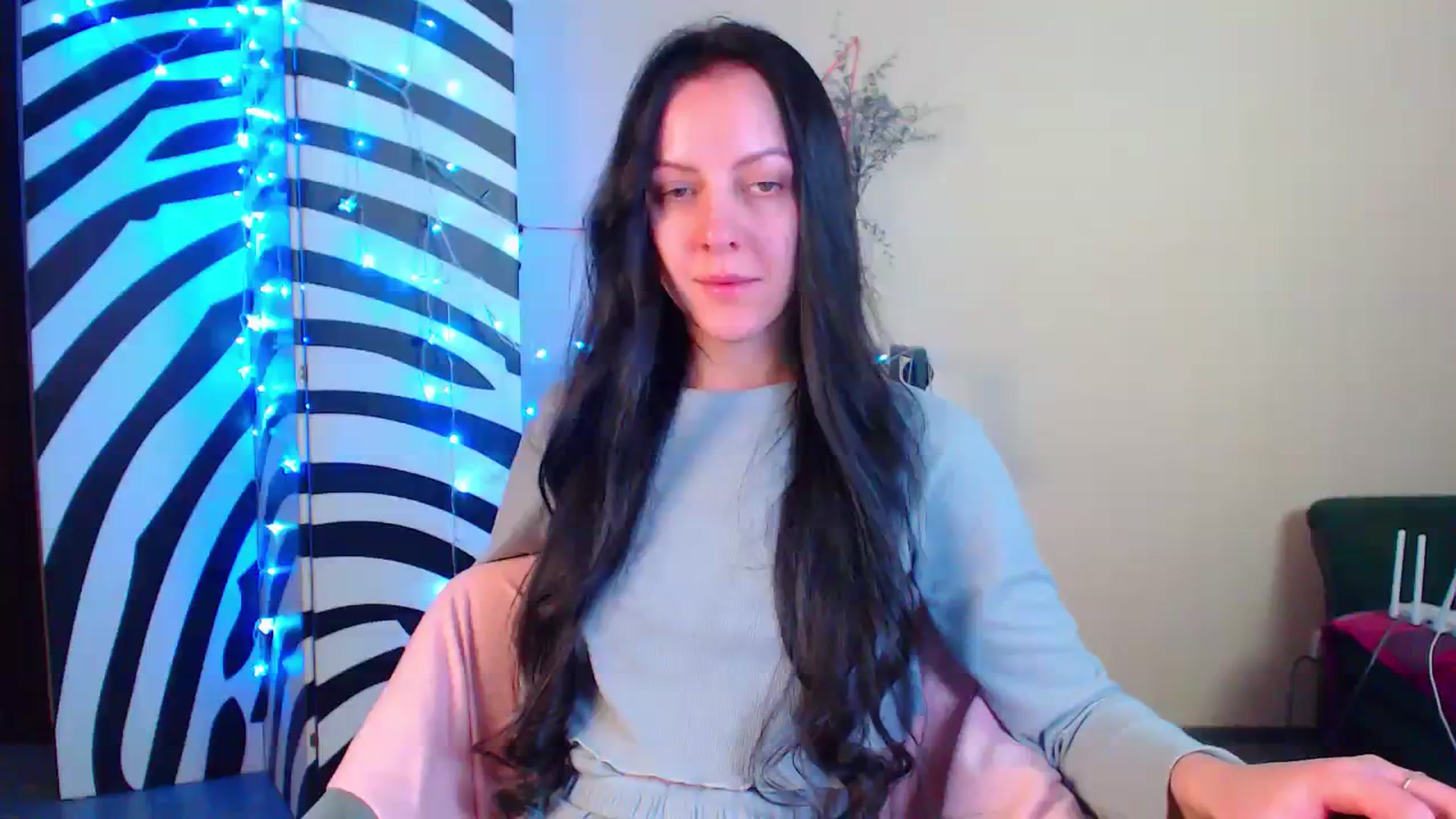 Gallery image thumbnail from Cos_Sexy's myfreecams stream on, 01/10/2024, 14:43 image 1 of 20