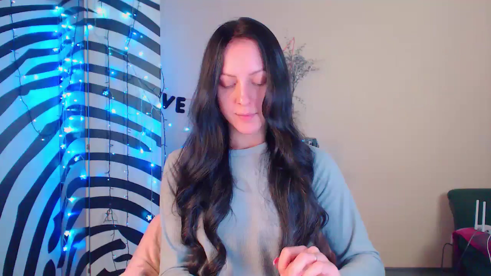Gallery image thumbnail from Cos_Sexy's myfreecams stream on, 01/11/2024, 13:53 image 14 of 20