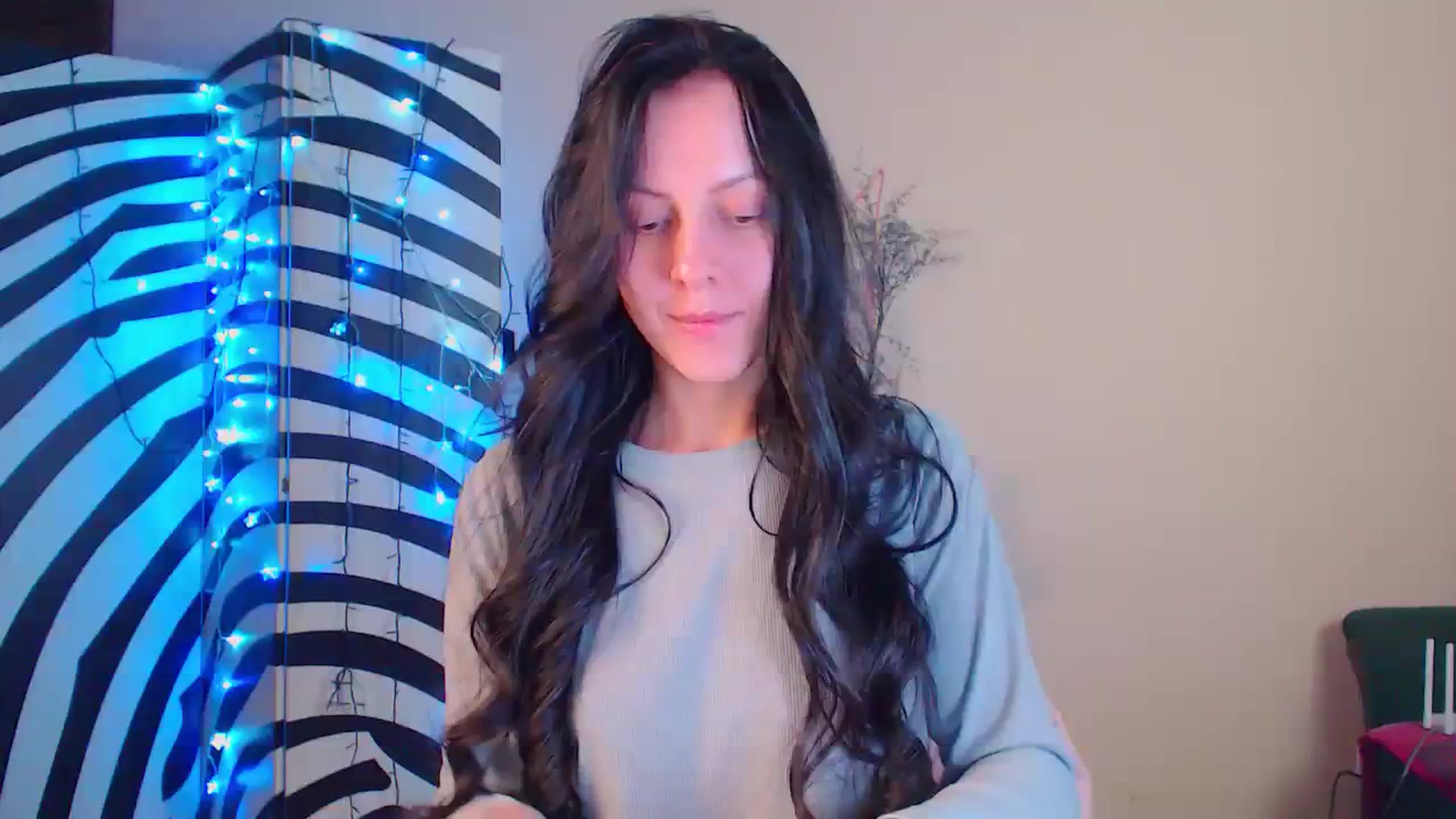 Gallery image thumbnail from Cos_Sexy's myfreecams stream on, 01/11/2024, 15:13 image 17 of 20