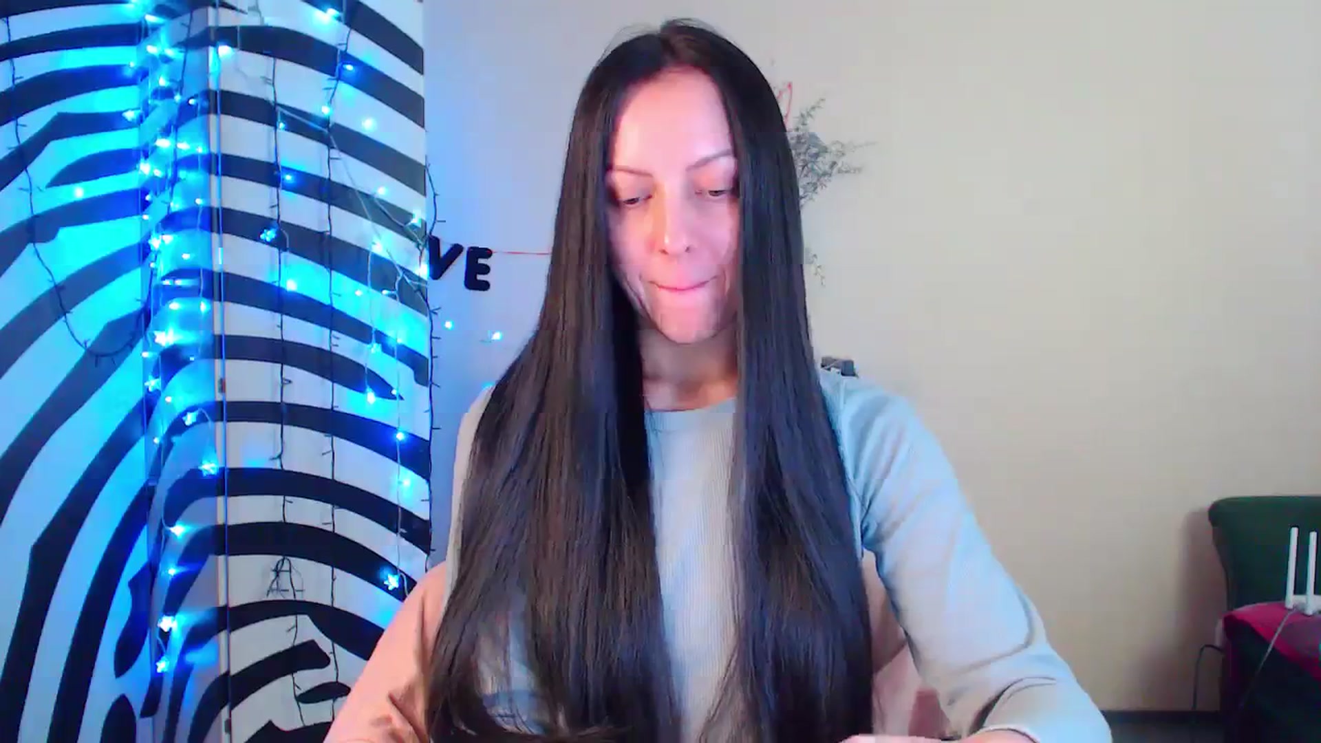 Gallery image thumbnail from Cos_Sexy's myfreecams stream on, 01/12/2024, 12:03 image 7 of 20