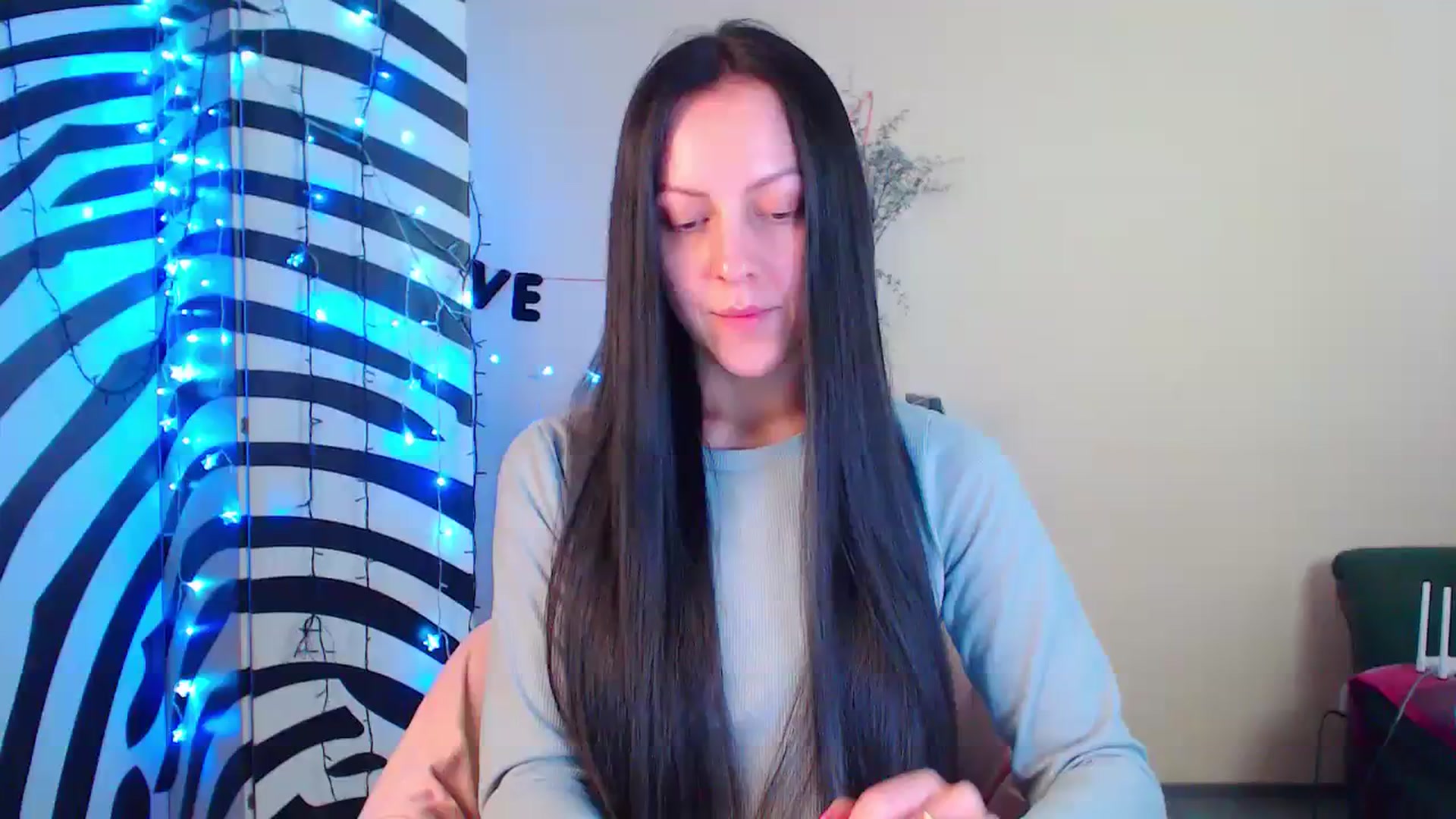 Gallery image thumbnail from Cos_Sexy's myfreecams stream on, 01/12/2024, 12:03 image 5 of 20