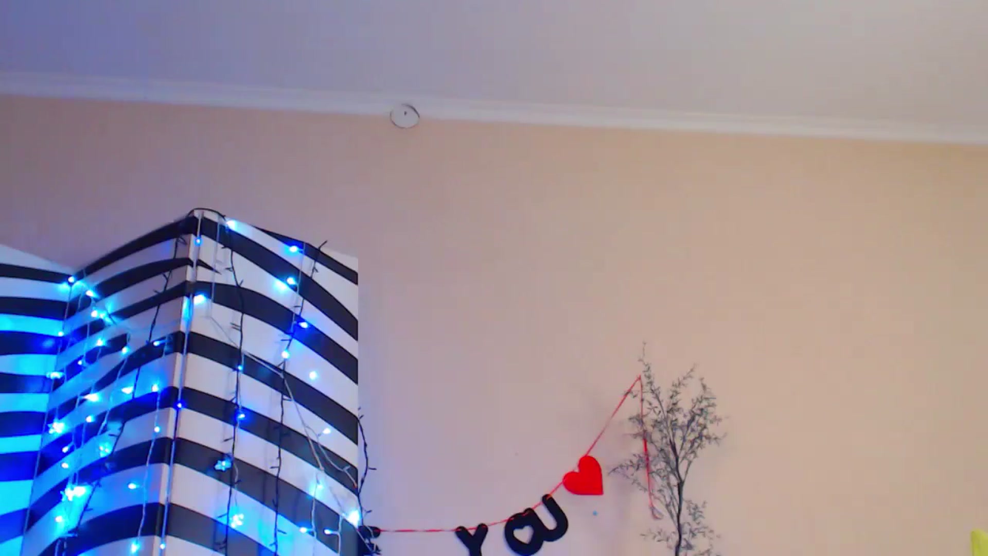 Gallery image thumbnail from Cos_Sexy's myfreecams stream on, 01/12/2024, 13:26 image 14 of 20