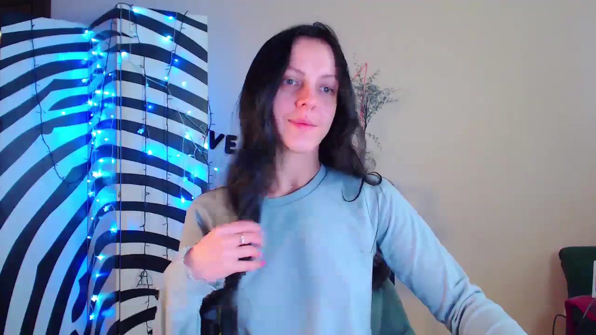 Gallery image thumbnail from Cos_Sexy's myfreecams stream on, 01/16/2024, 11:49 image 3 of 20