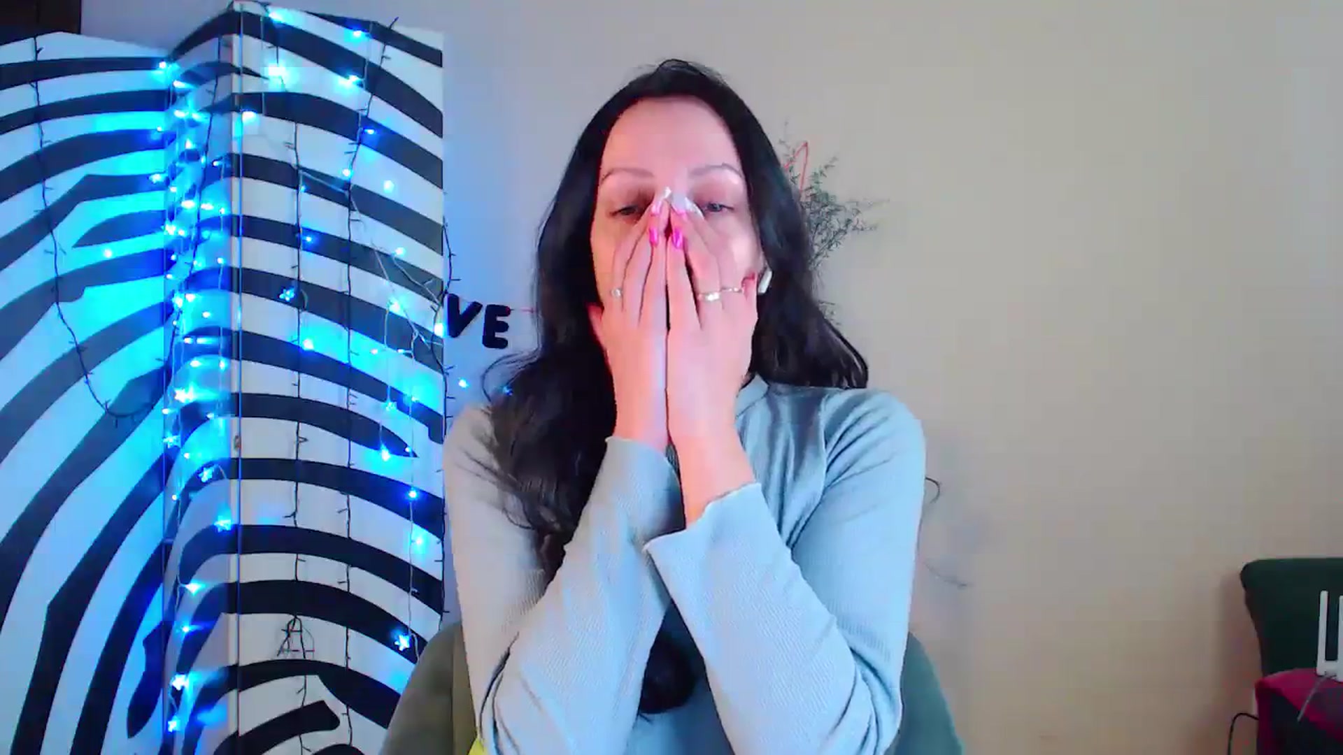 Gallery image thumbnail from Cos_Sexy's myfreecams stream on, 01/16/2024, 11:49 image 4 of 20