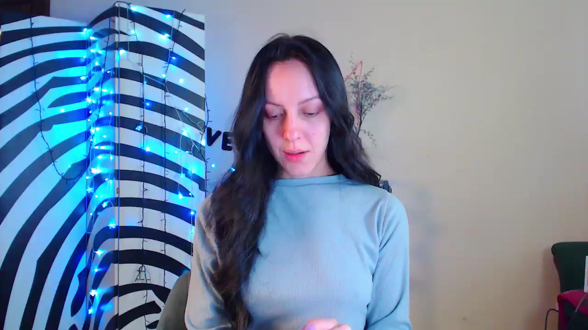 Gallery image thumbnail from Cos_Sexy's myfreecams stream on, 01/16/2024, 11:49 image 1 of 20
