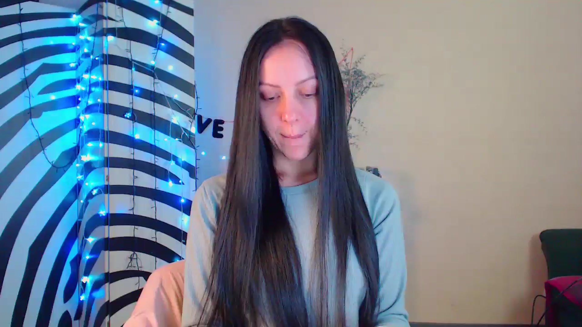 Gallery image thumbnail from Cos_Sexy's myfreecams stream on, 01/24/2024, 11:31 image 10 of 20