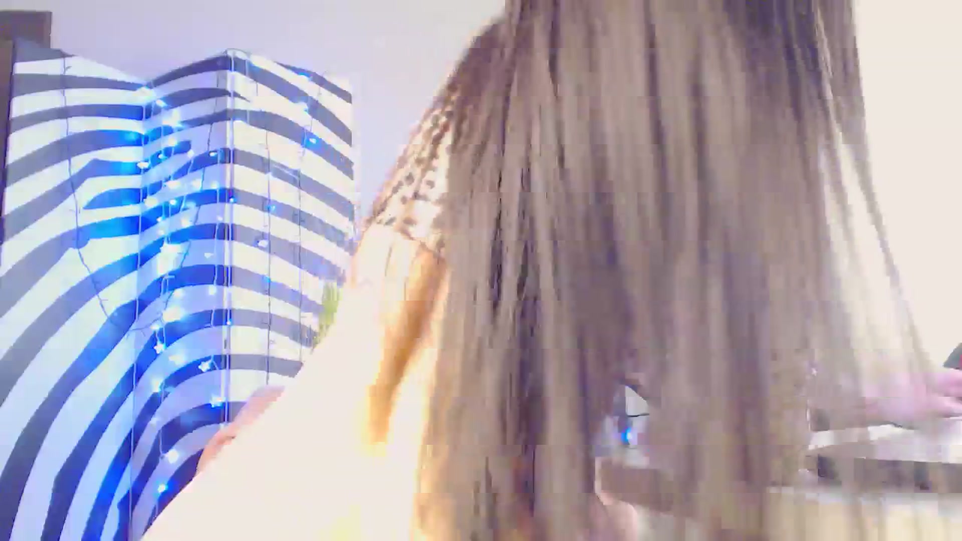 Gallery image thumbnail from Cos_Sexy's myfreecams stream on, 01/29/2024, 13:21 image 8 of 20