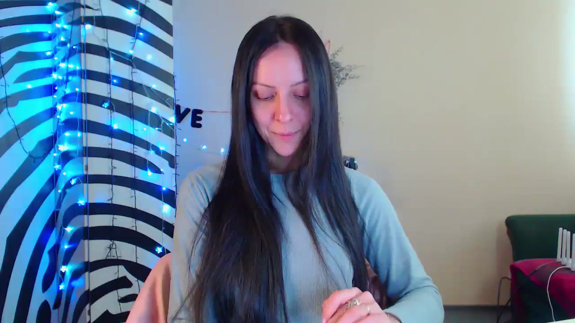 Gallery image thumbnail from Cos_Sexy's myfreecams stream on, 02/01/2024, 12:50 image 8 of 20