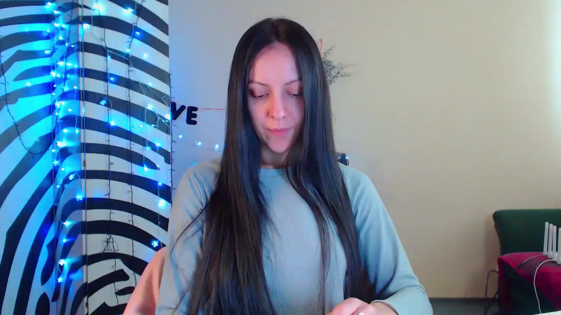 Gallery image thumbnail from Cos_Sexy's myfreecams stream on, 02/01/2024, 12:50 image 9 of 20