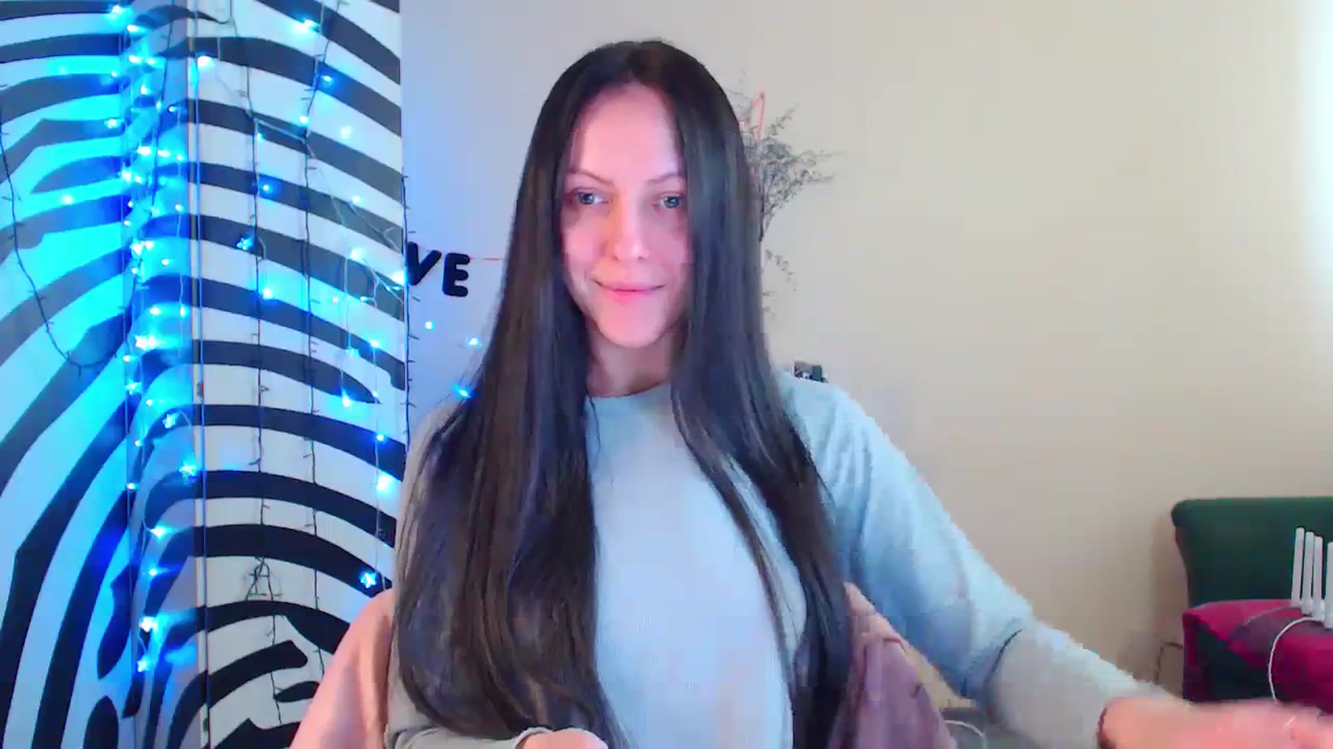 Gallery image thumbnail from Cos_Sexy's myfreecams stream on, 02/01/2024, 12:50 image 6 of 20