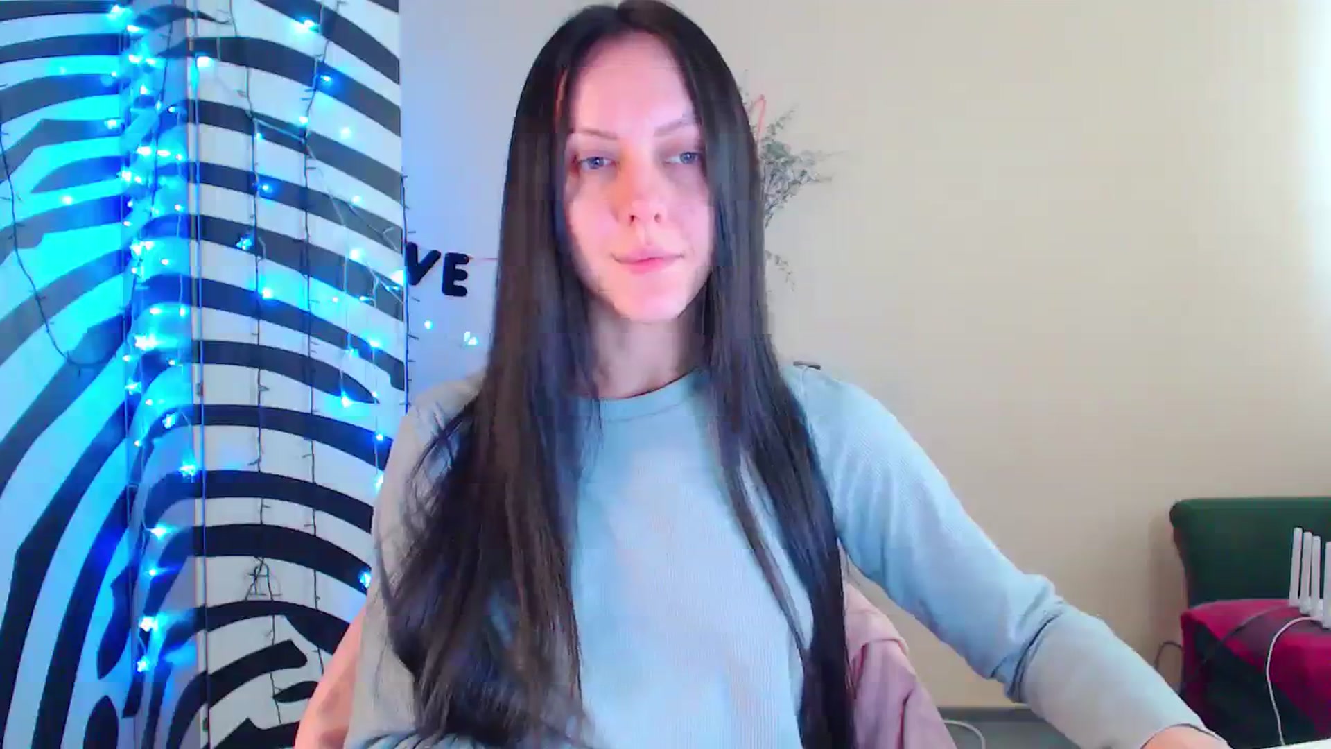 Gallery image thumbnail from Cos_Sexy's myfreecams stream on, 02/01/2024, 12:50 image 5 of 20