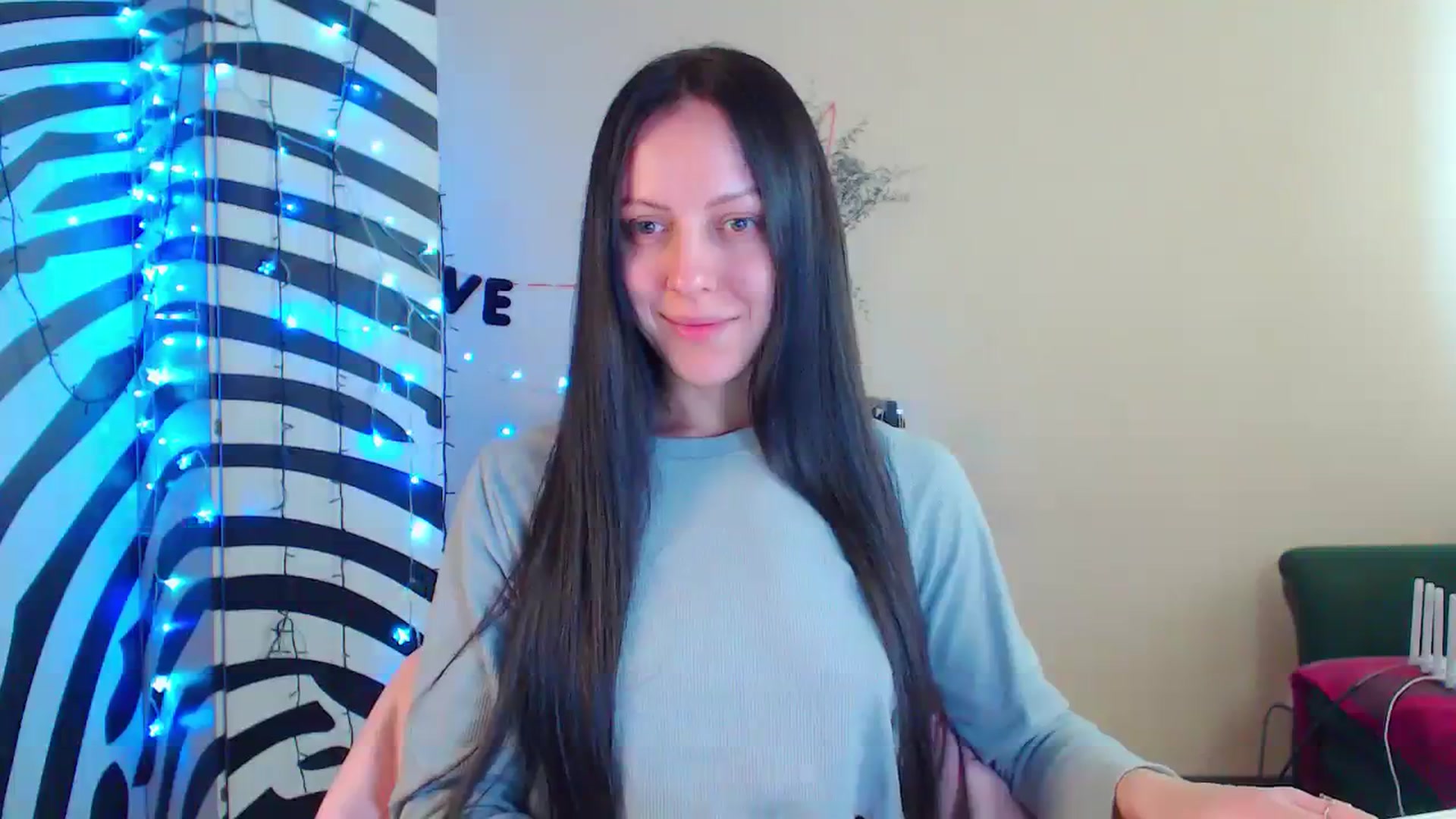 Gallery image thumbnail from Cos_Sexy's myfreecams stream on, 02/01/2024, 12:50 image 10 of 20