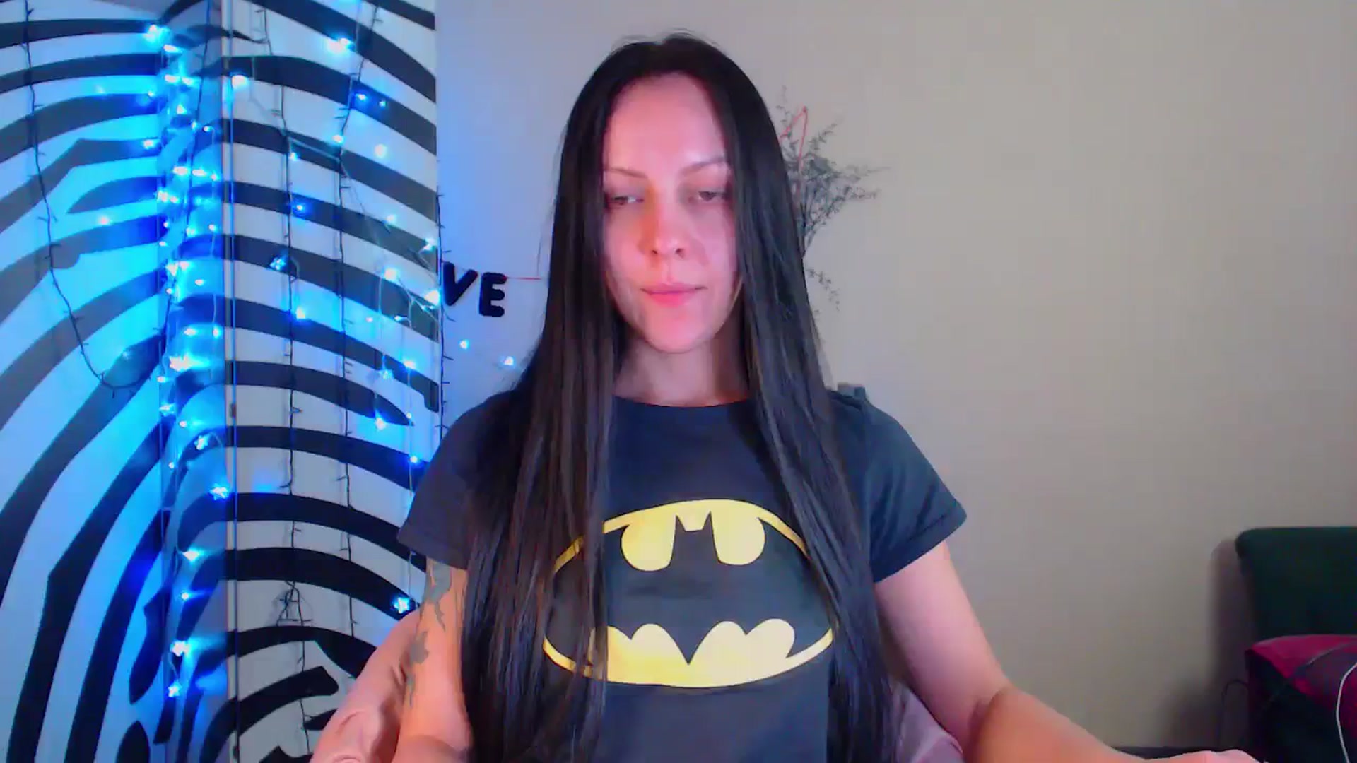 Gallery image thumbnail from Cos_Sexy's myfreecams stream on, 02/04/2024, 13:25 image 4 of 20