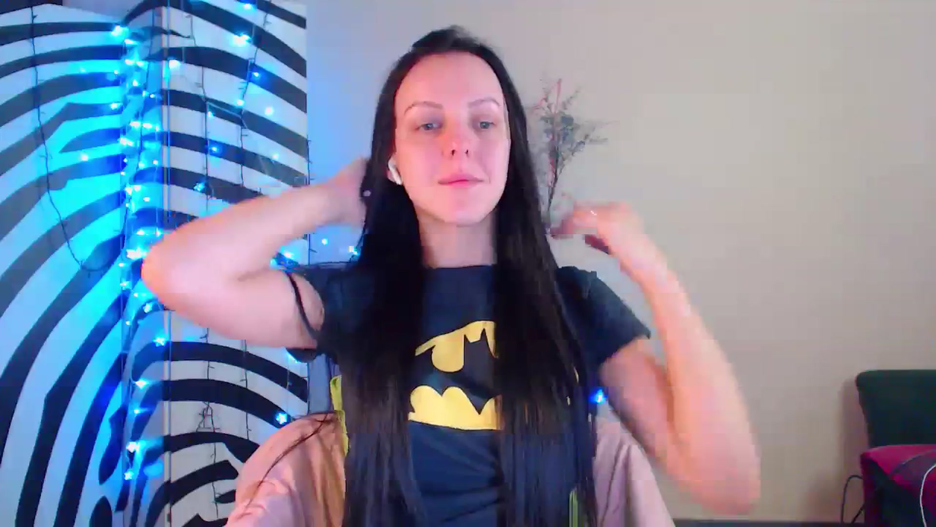 Gallery image thumbnail from Cos_Sexy's myfreecams stream on, 02/05/2024, 12:25 image 5 of 20