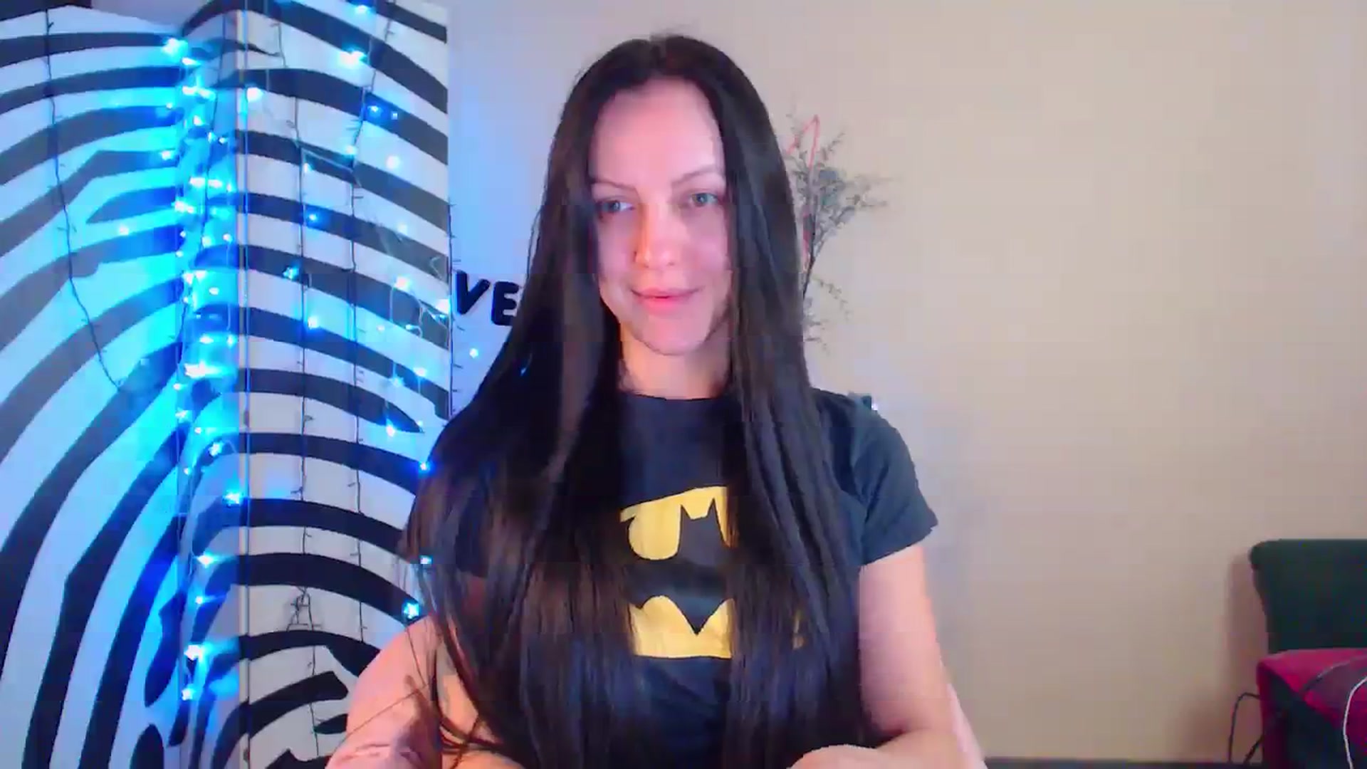 Gallery image thumbnail from Cos_Sexy's myfreecams stream on, 02/05/2024, 12:25 image 7 of 20