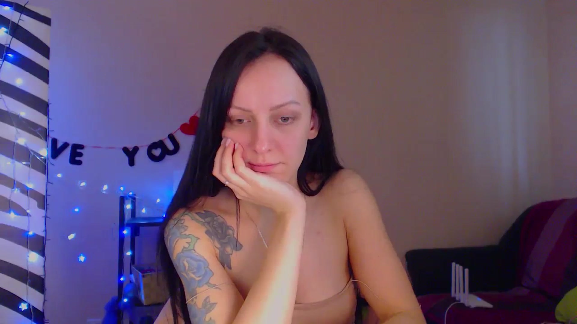 Gallery image thumbnail from Cos_Sexy's myfreecams stream on, 02/08/2024, 13:32 image 10 of 20