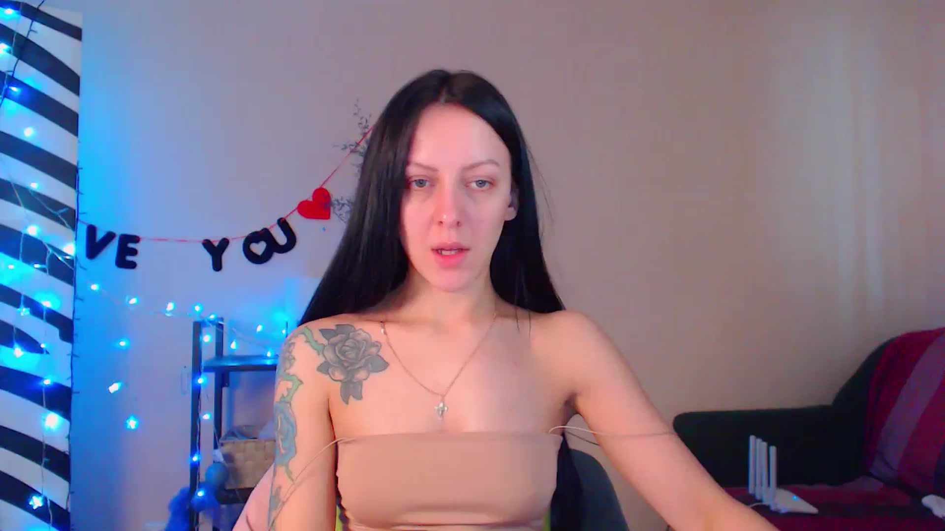 Gallery image thumbnail from Cos_Sexy's myfreecams stream on, 02/10/2024, 12:22 image 13 of 20