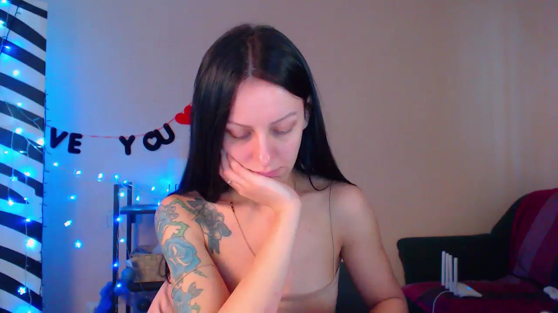 Gallery image thumbnail from Cos_Sexy's myfreecams stream on, 02/10/2024, 13:10 image 16 of 20