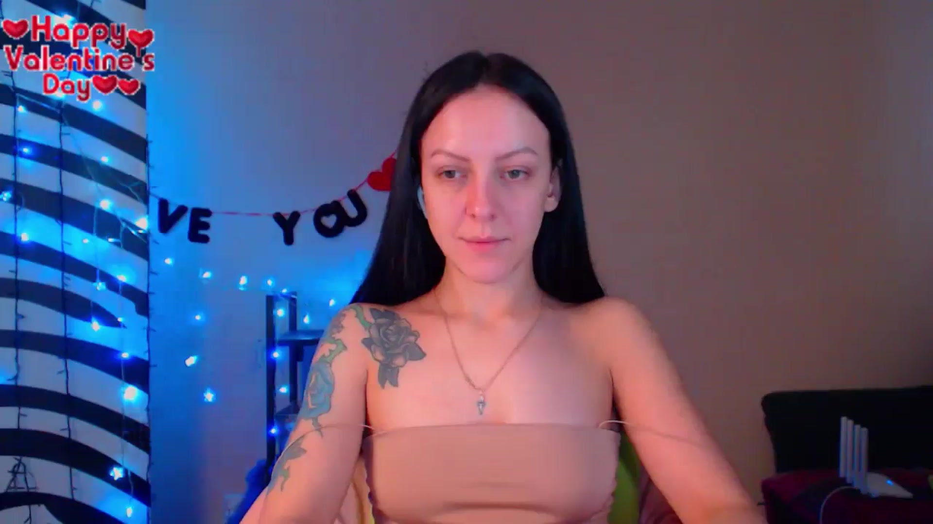 Gallery image thumbnail from Cos_Sexy's myfreecams stream on, 02/15/2024, 14:23 image 9 of 20
