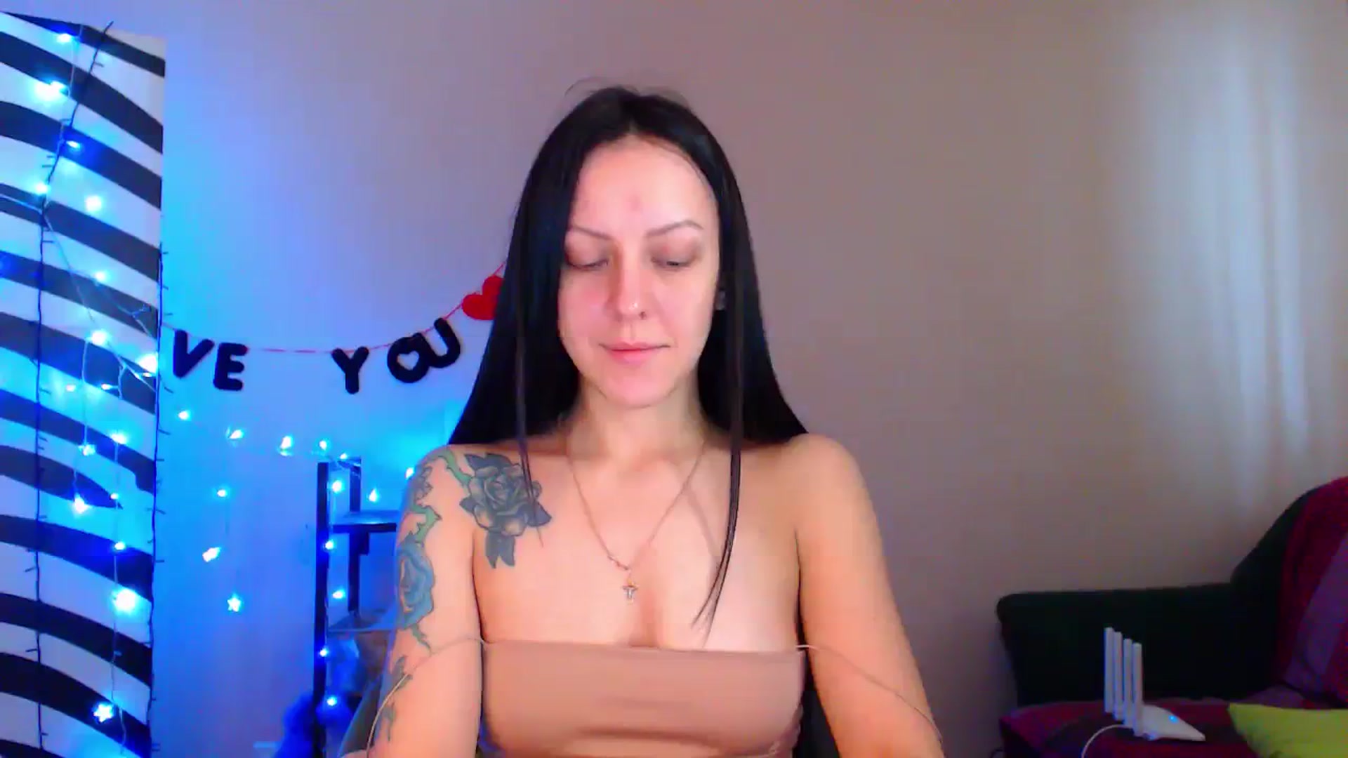 Gallery image thumbnail from Cos_Sexy's myfreecams stream on, 02/16/2024, 11:45 image 10 of 20