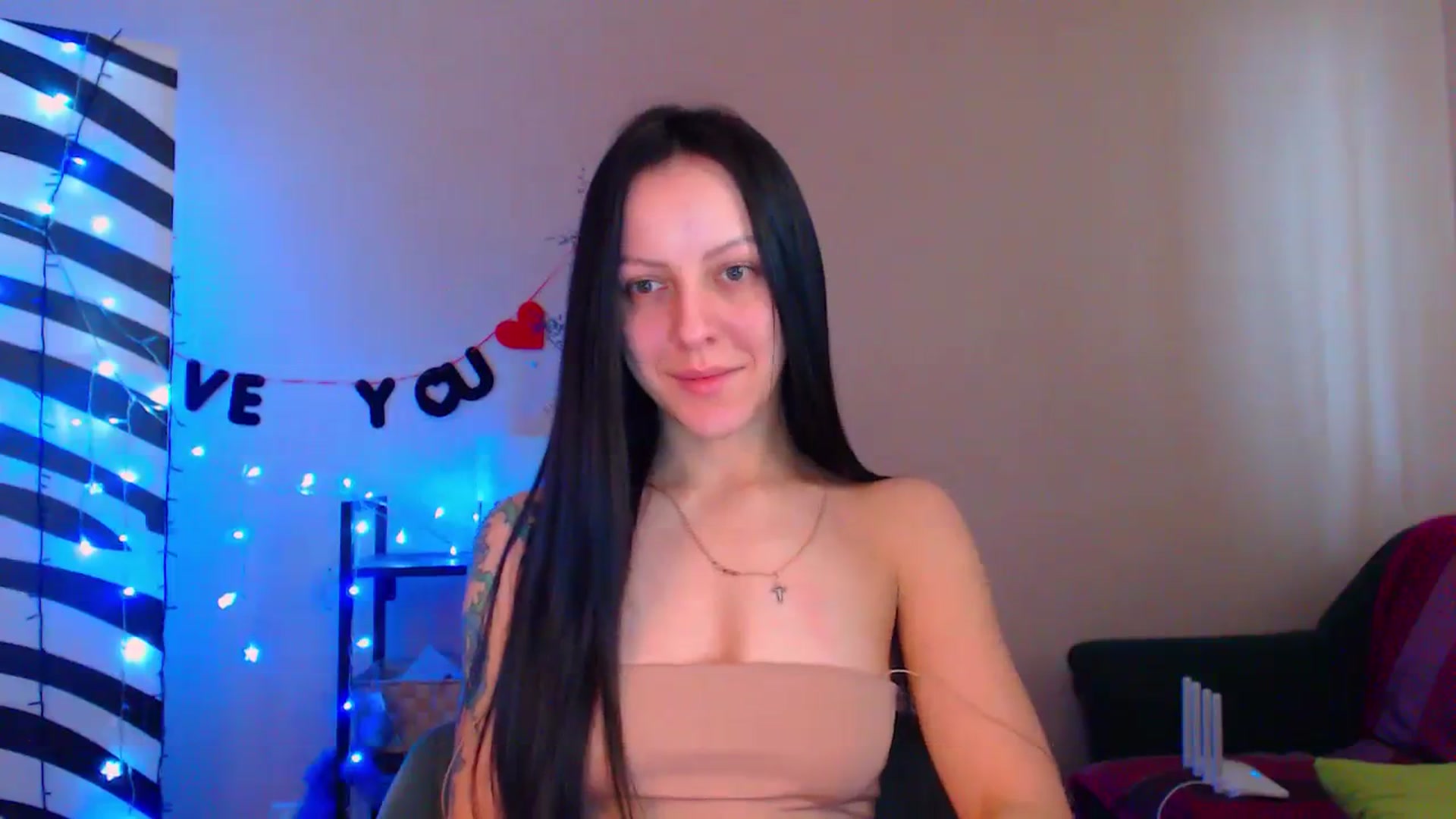 Gallery image thumbnail from Cos_Sexy's myfreecams stream on, 02/16/2024, 11:45 image 20 of 20